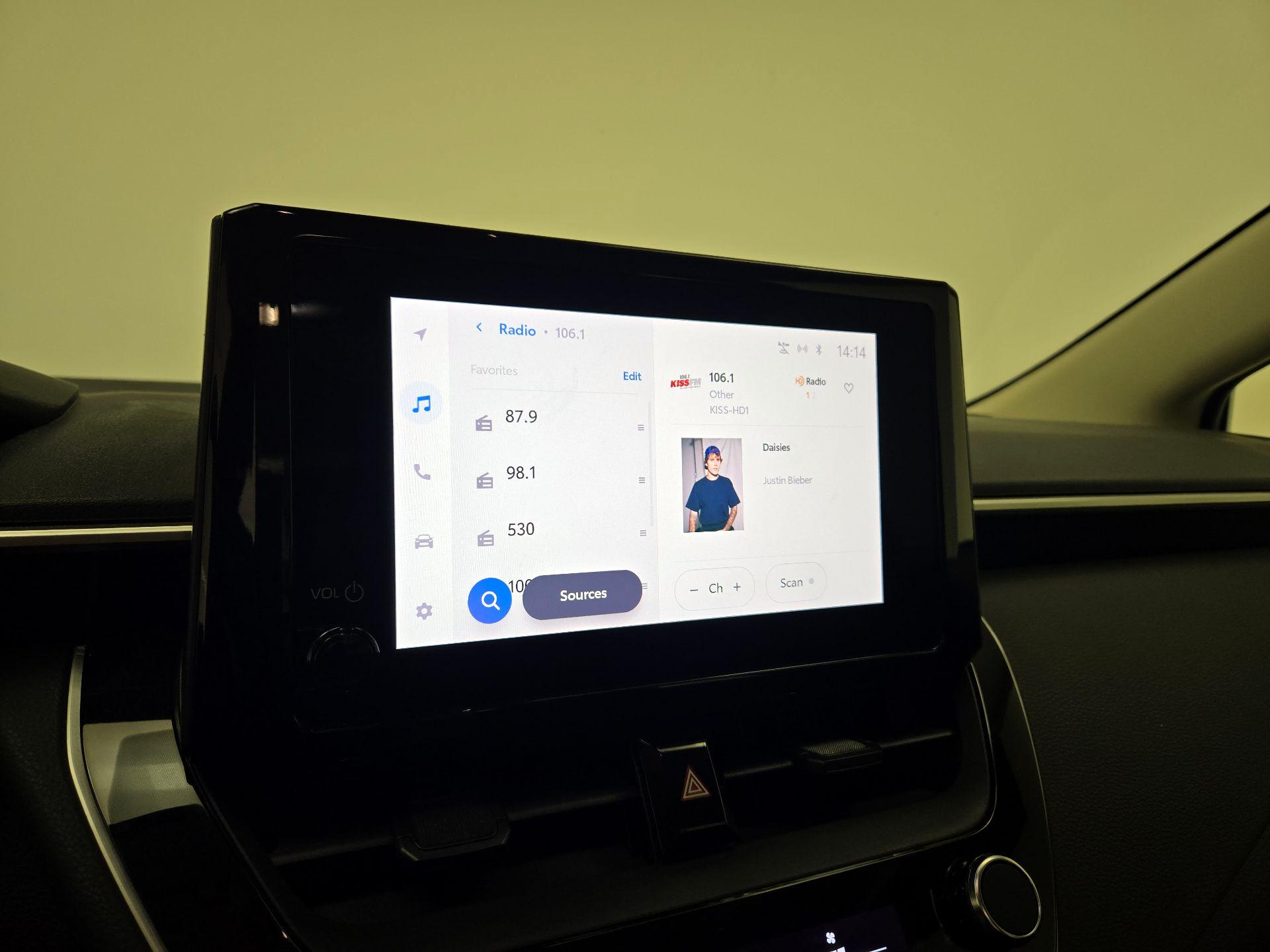 Thumbnail: 2023 Toyota Corolla - 15