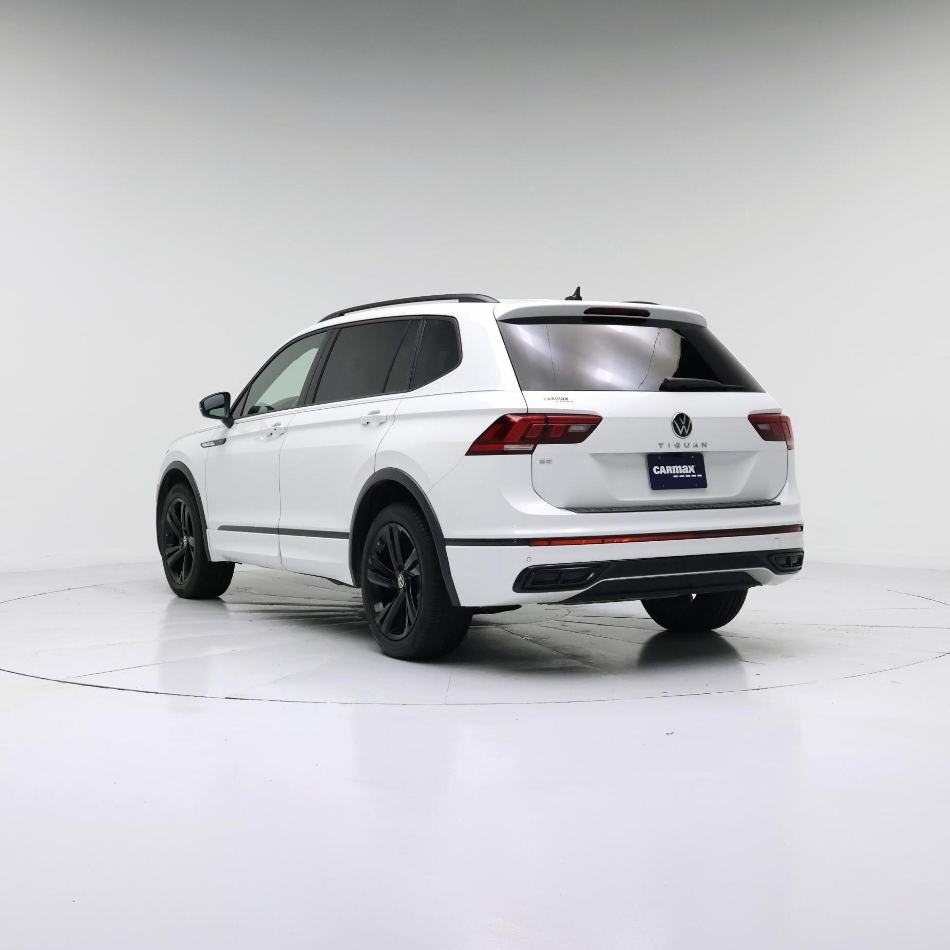Thumbnail: 2024 Volkswagen Tiguan - 2