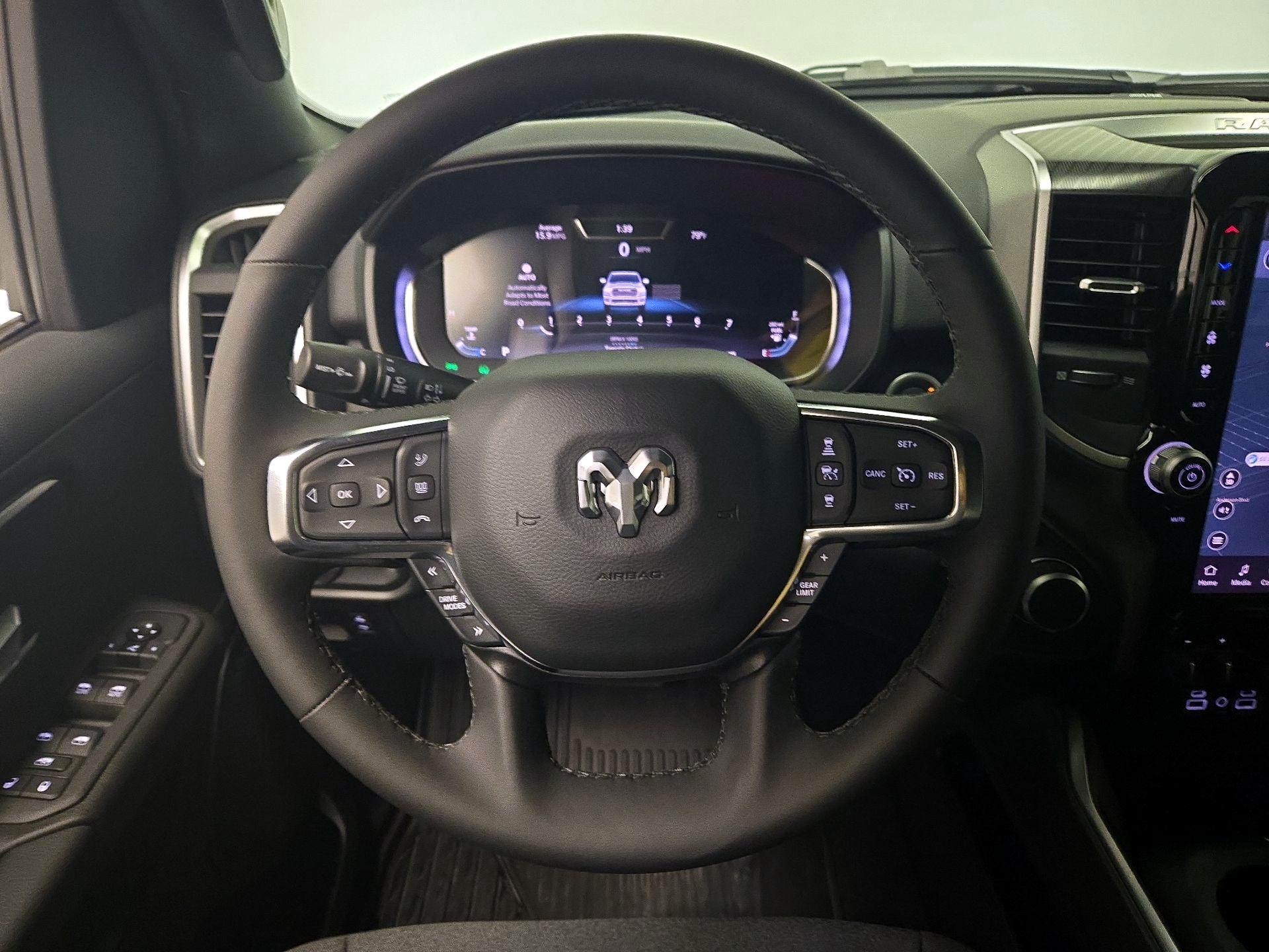 Thumbnail: 2025 RAM 1500 - 10