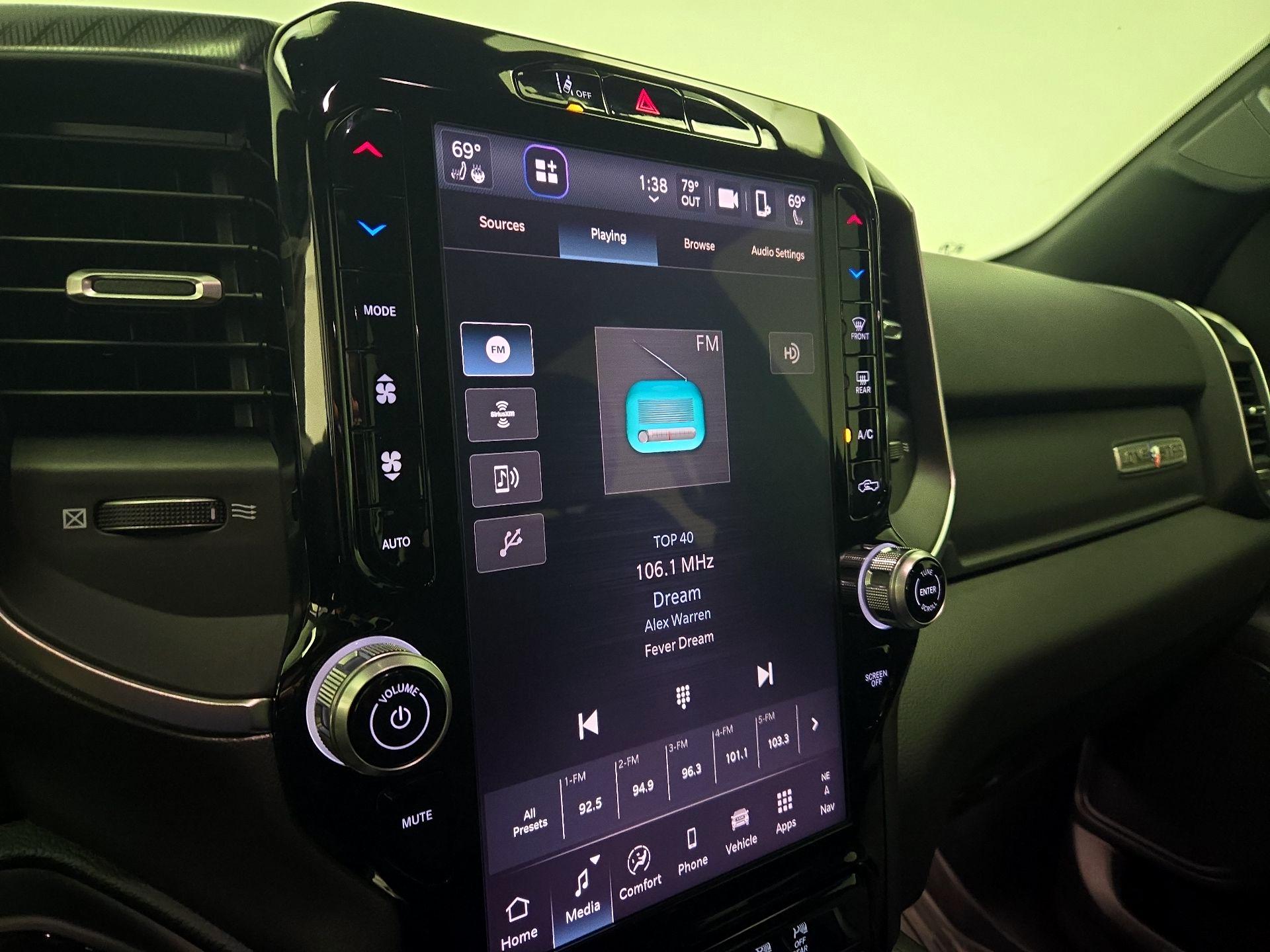 Thumbnail: 2025 RAM 1500 - 16