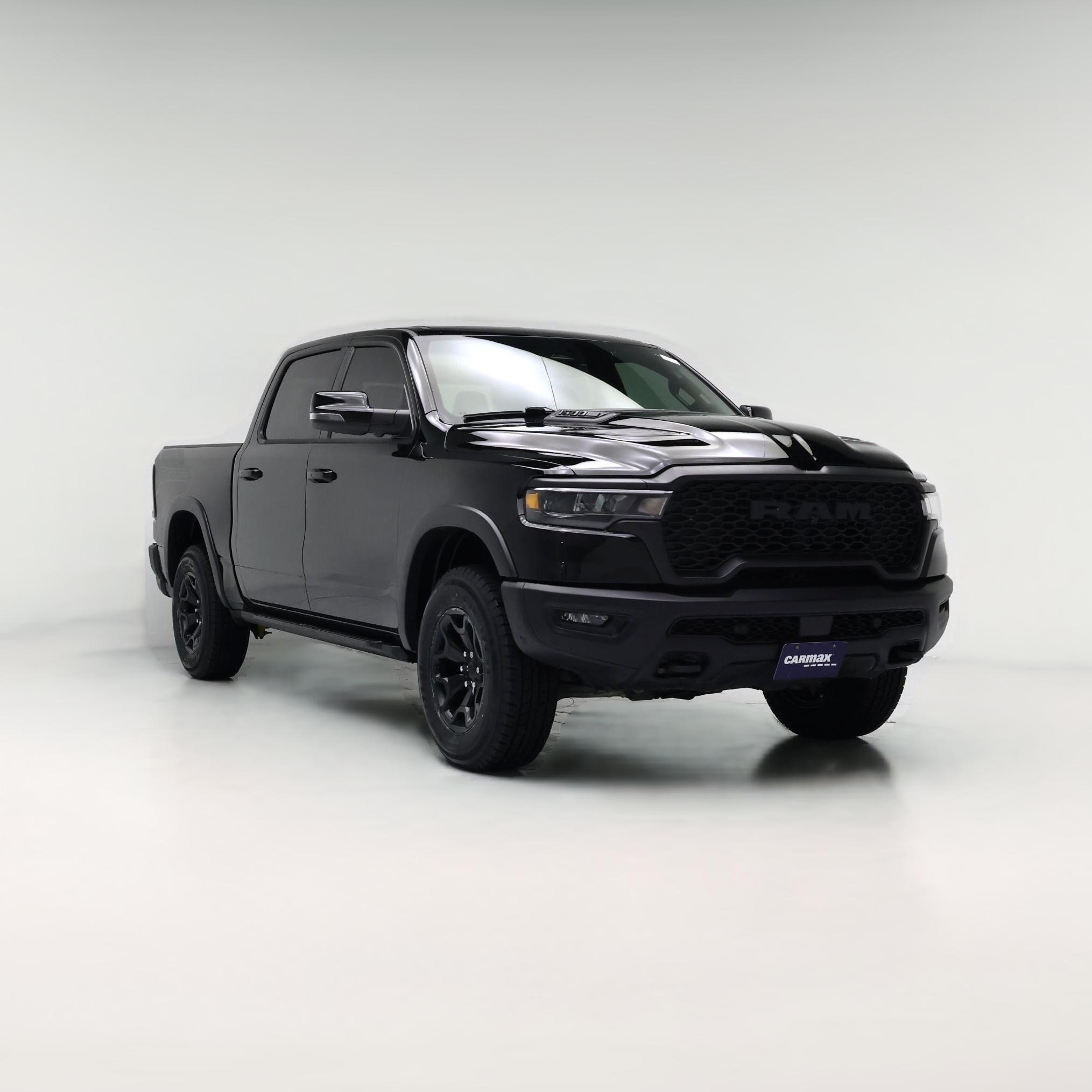 Thumbnail: 2025 RAM 1500 - 1