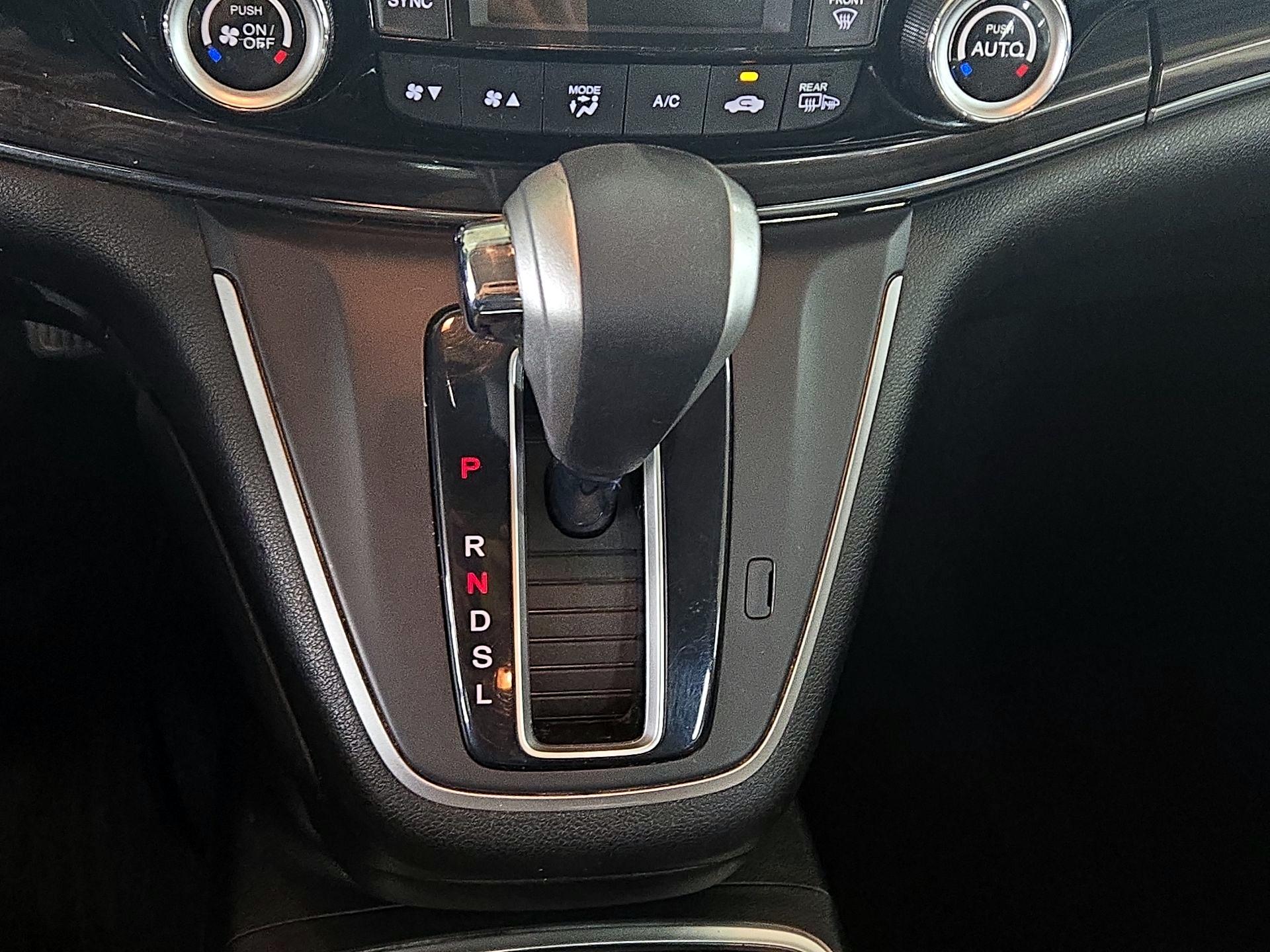 Thumbnail: 2015 Honda CR-V - 17