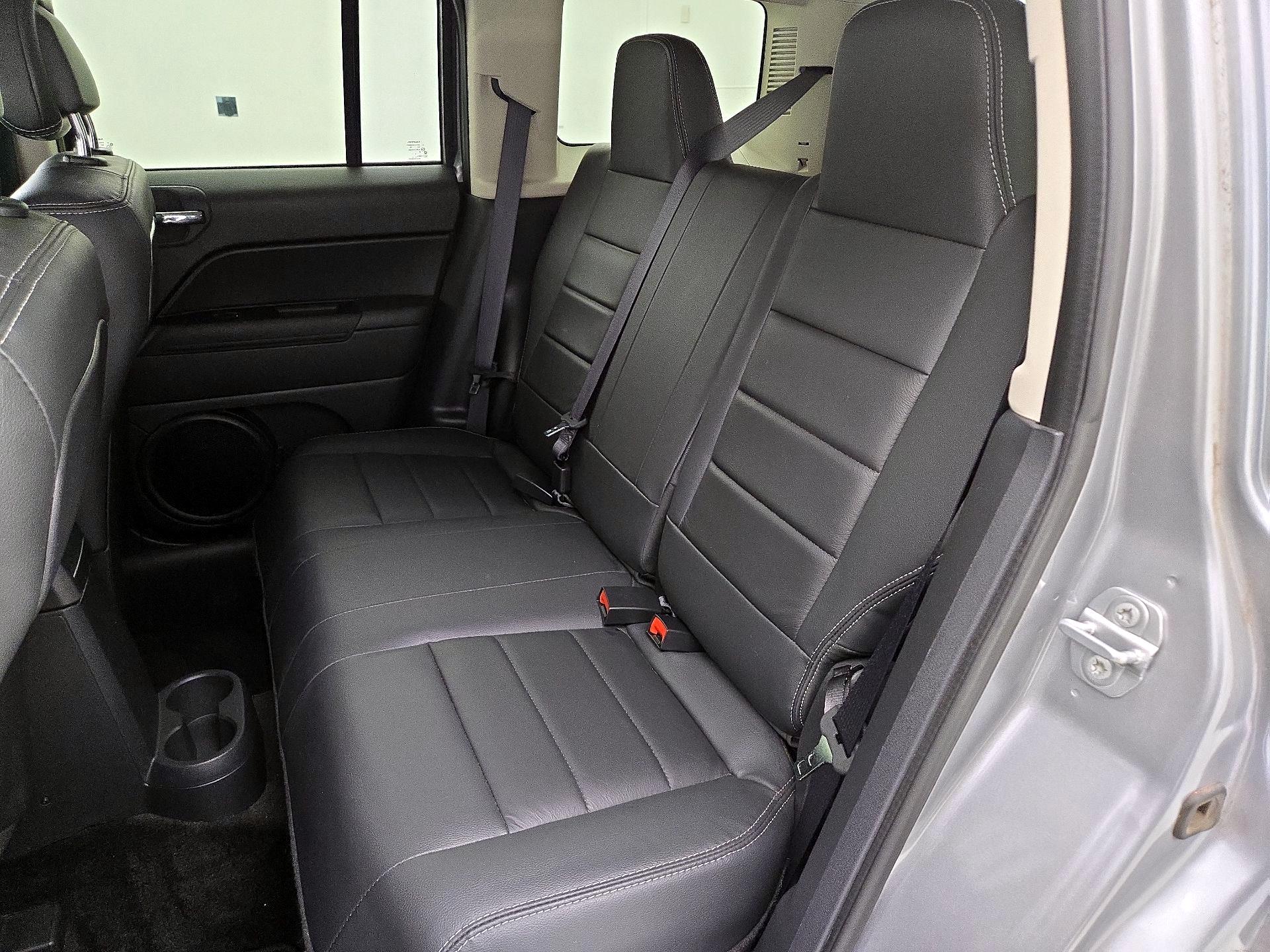 Thumbnail: 2016 Jeep Patriot - 19