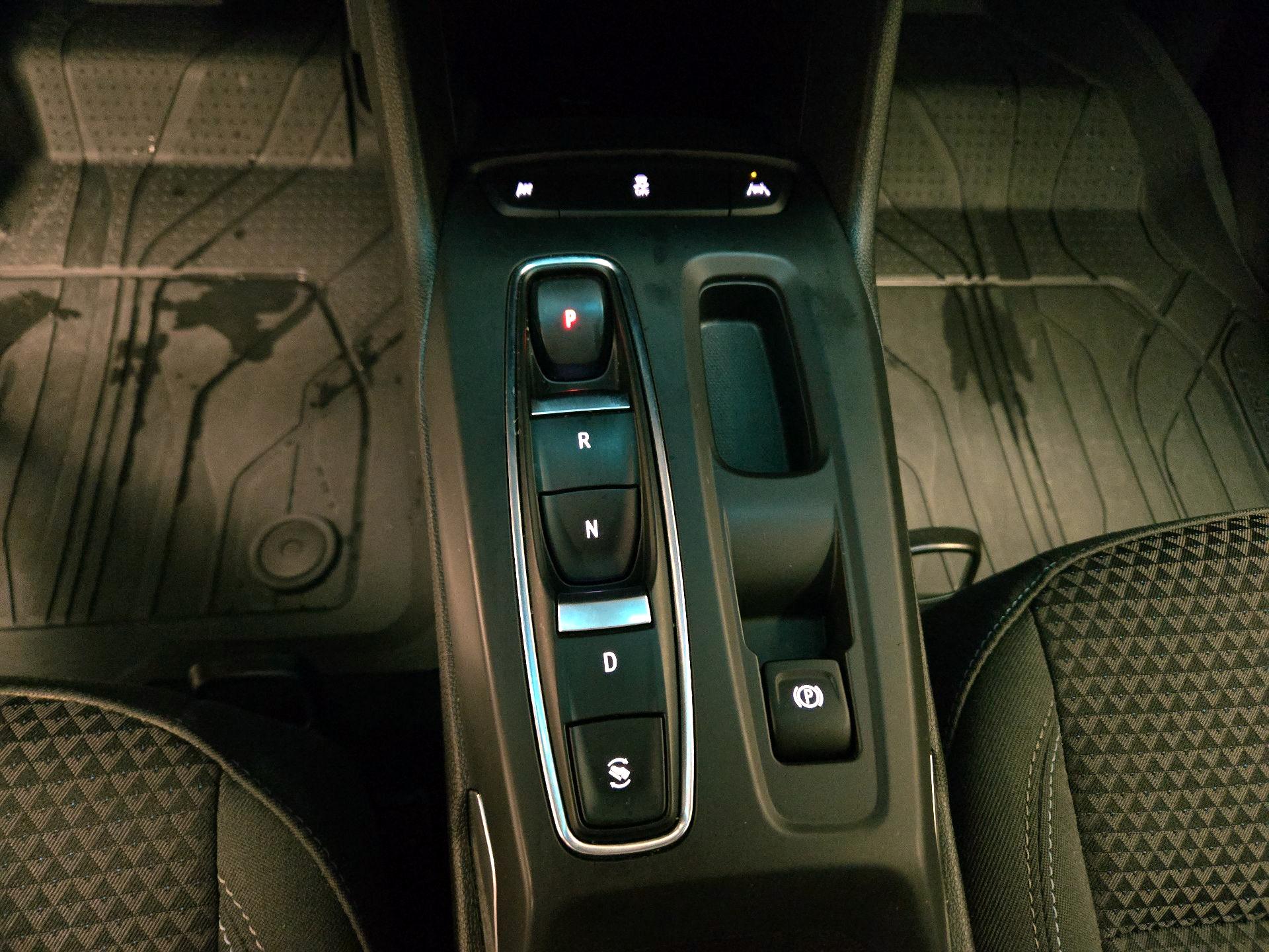 Thumbnail: 2023 Chevrolet Bolt EV - 17
