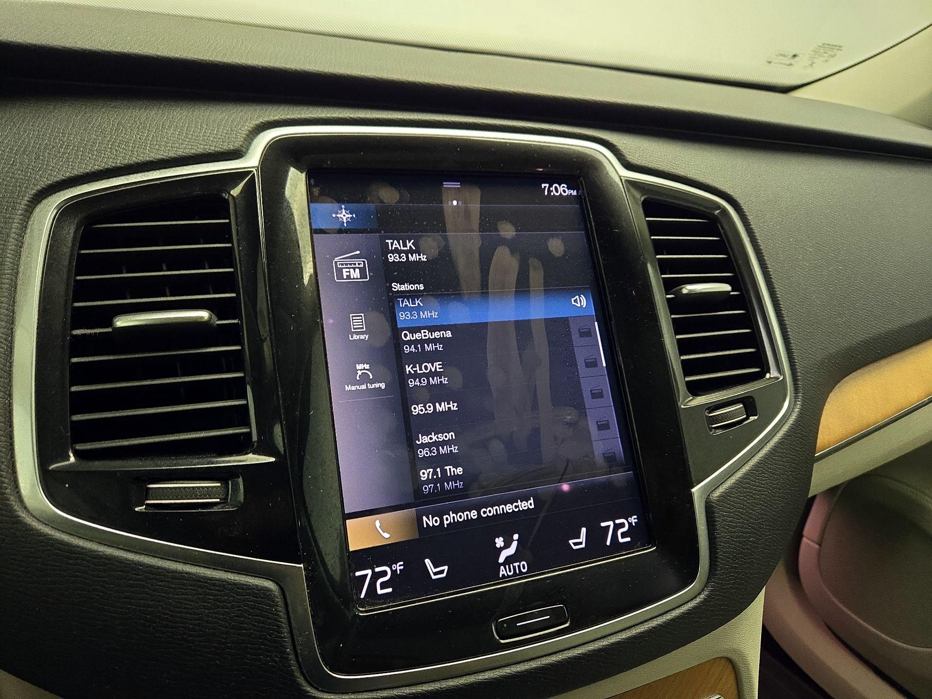 Thumbnail: 2021 Volvo XC90 - 16
