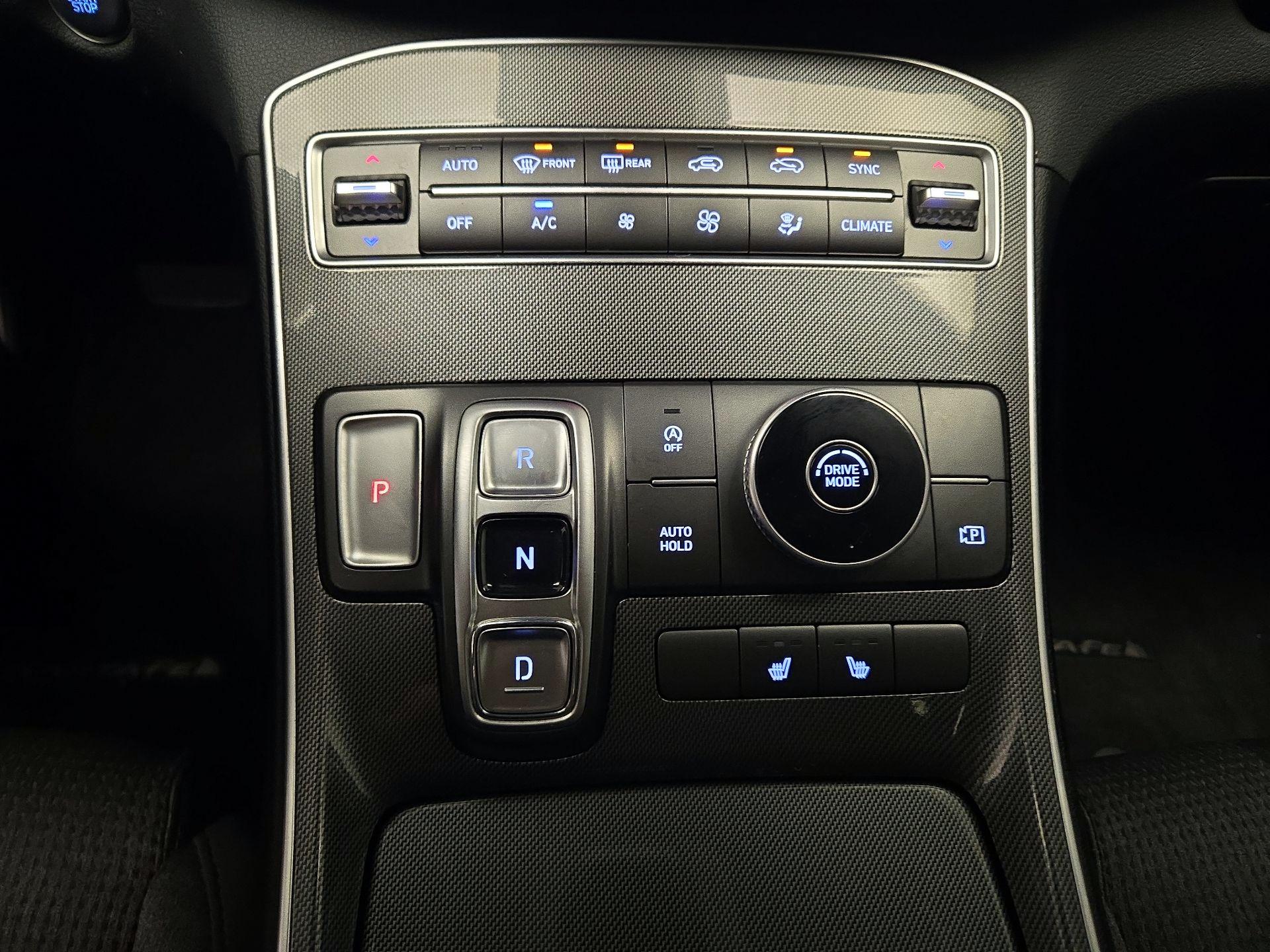 Thumbnail: 2022 Hyundai Santa Fe - 17