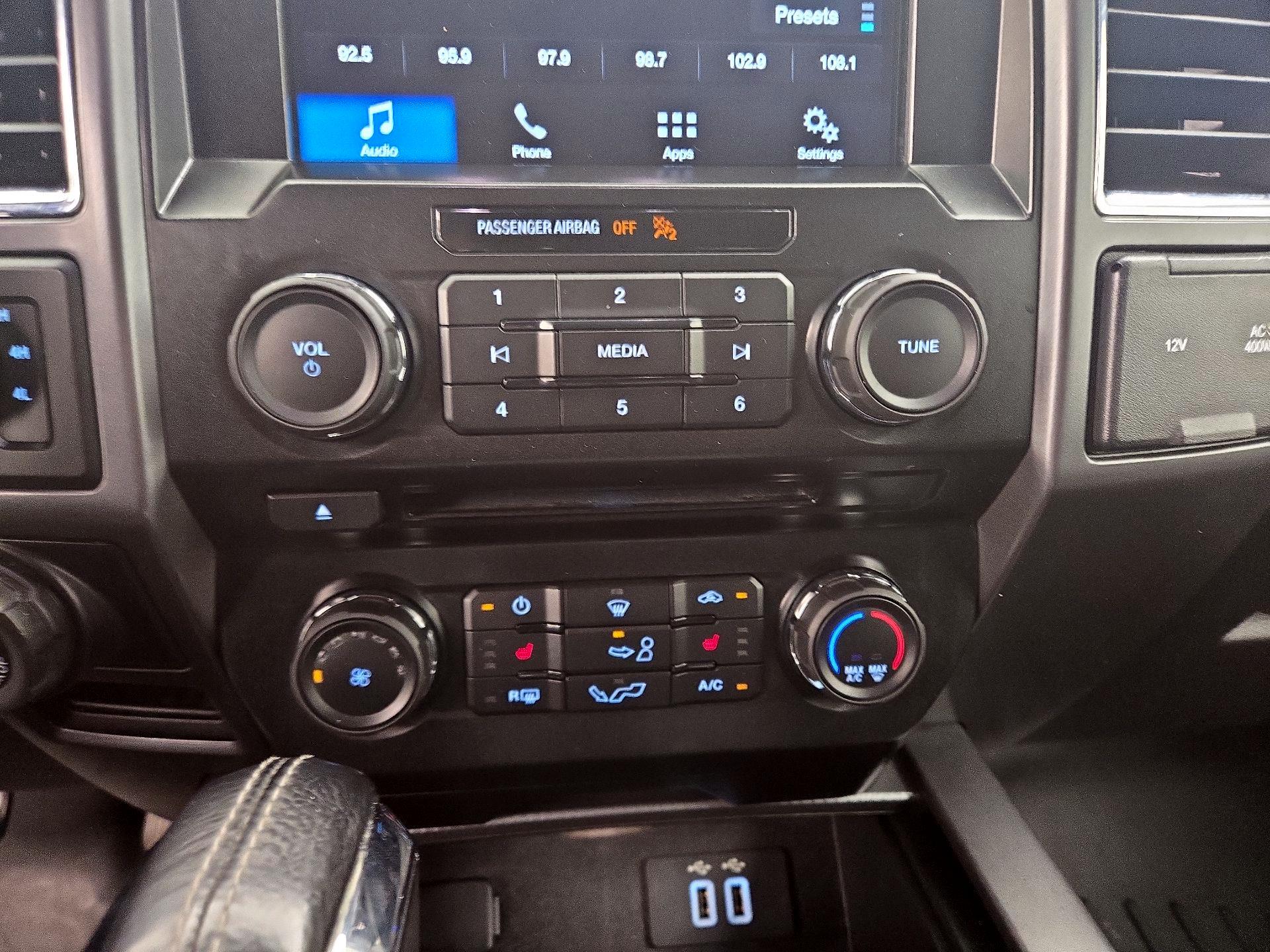 Thumbnail: 2016 Ford F-150 - 14