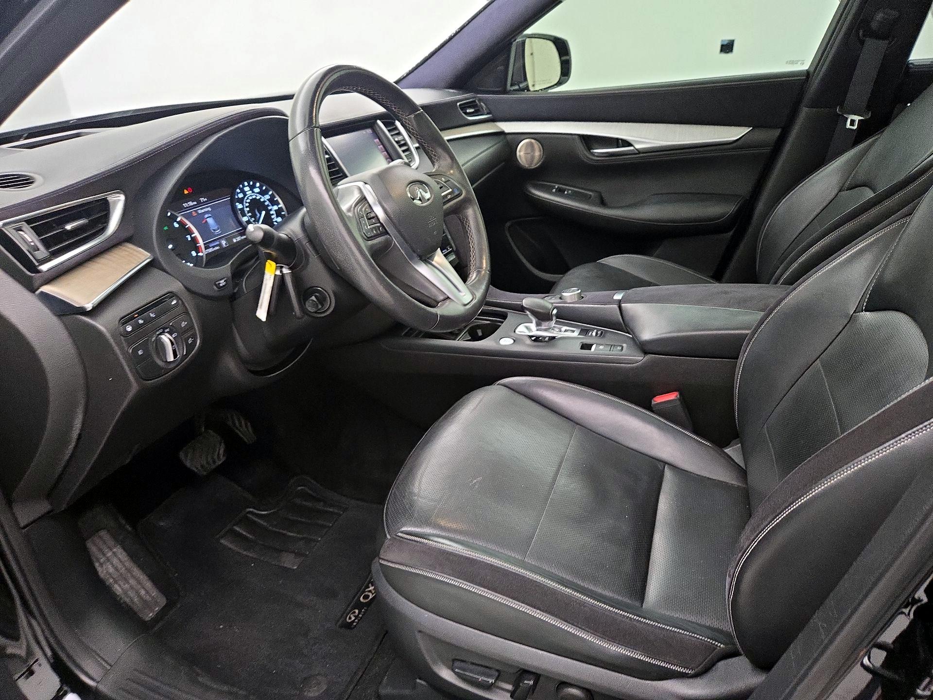 Thumbnail: 2019 INFINITI QX50 - 11