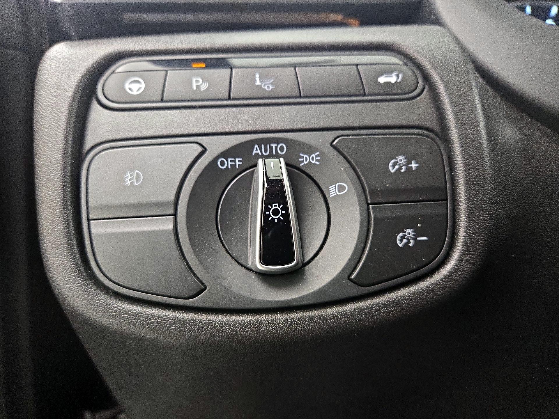 Thumbnail: 2019 INFINITI QX50 - 13