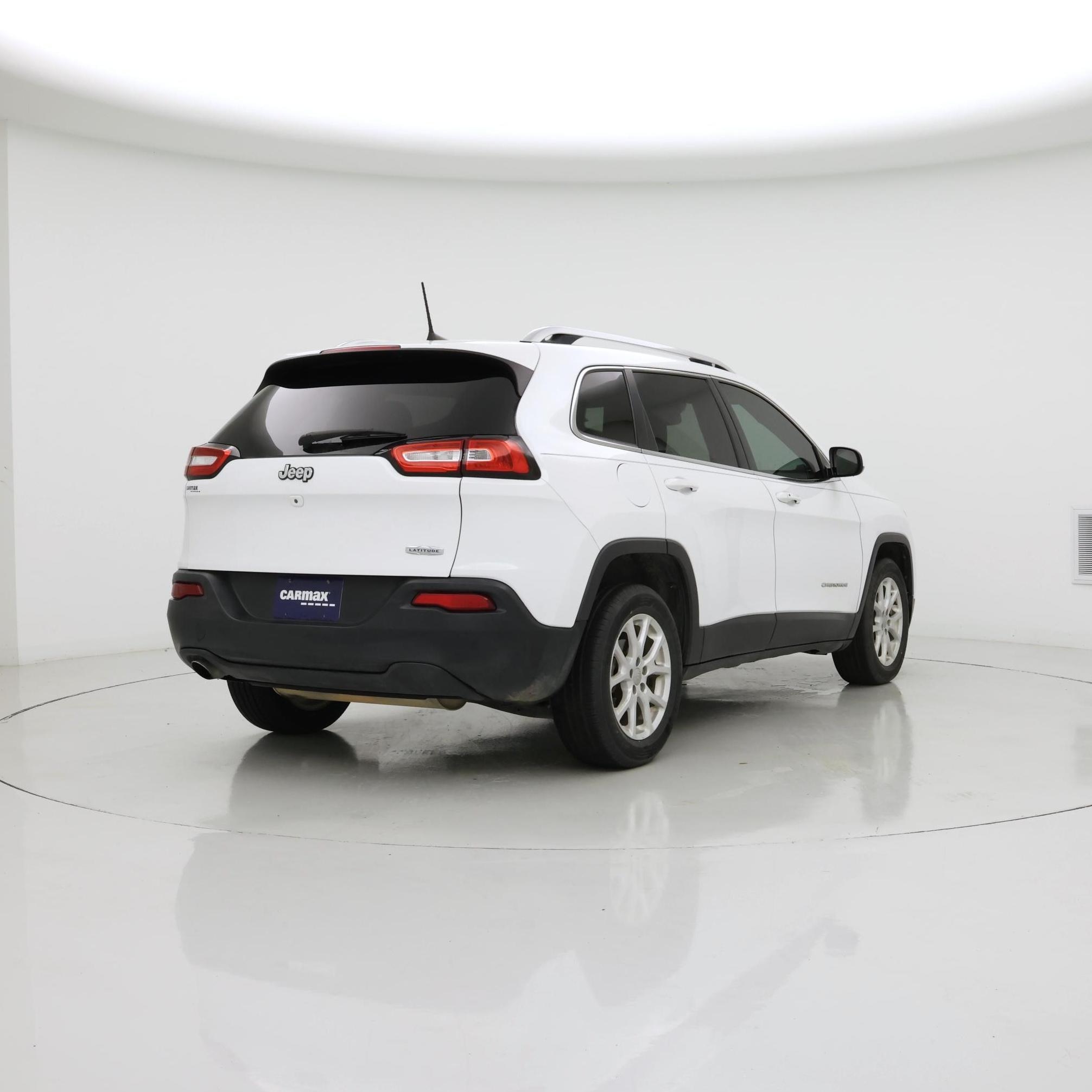Thumbnail: 2018 Jeep Cherokee - 8