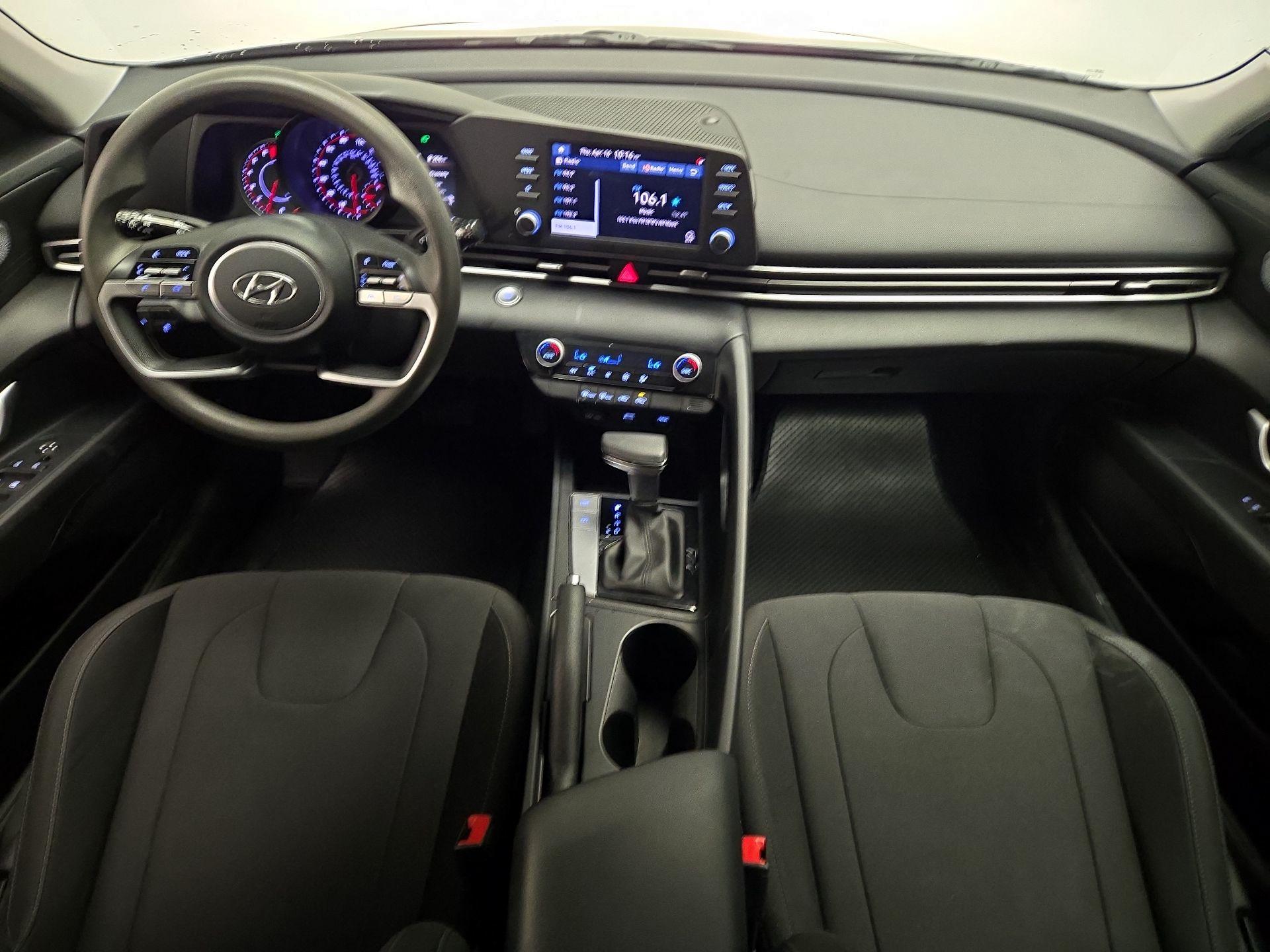 Thumbnail: 2023 Hyundai Elantra - 9