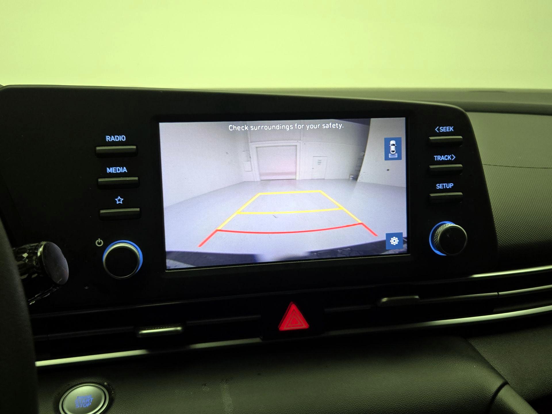 Thumbnail: 2023 Hyundai Elantra - 14