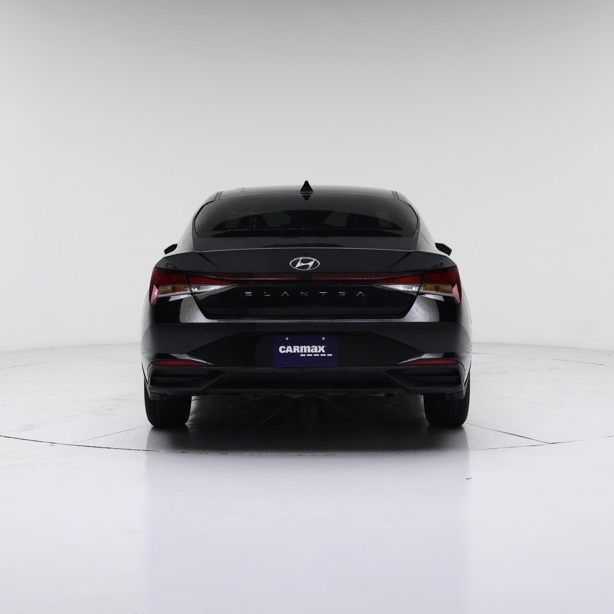 Thumbnail: 2023 Hyundai Elantra - 6