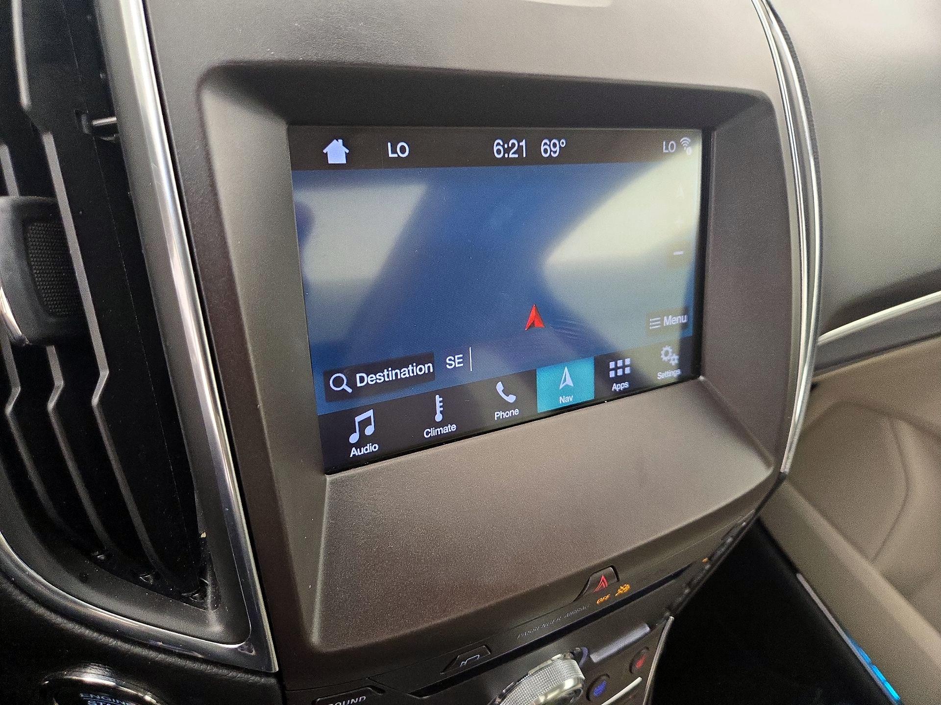 Thumbnail: 2019 Ford Edge - 14