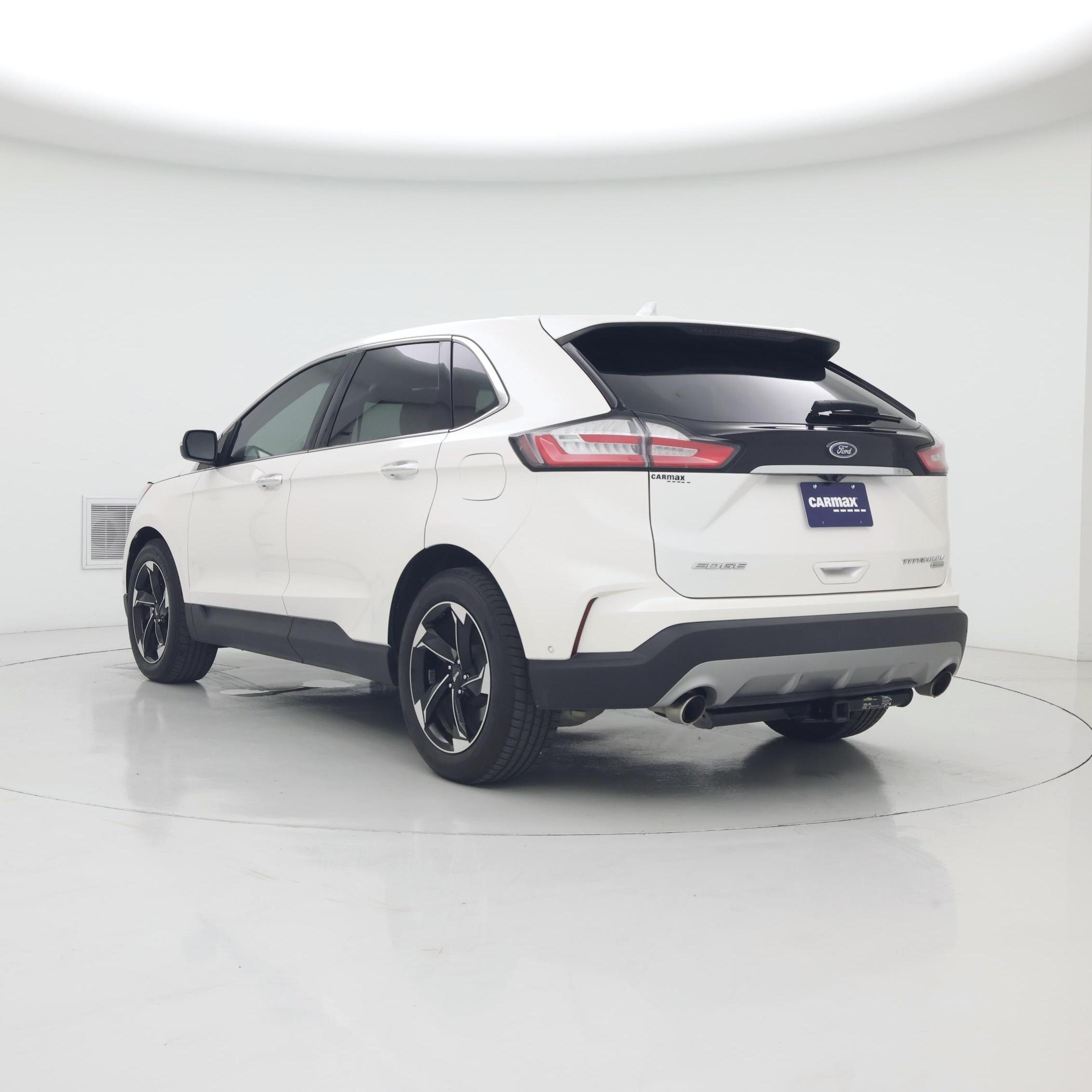 Thumbnail: 2019 Ford Edge - 2