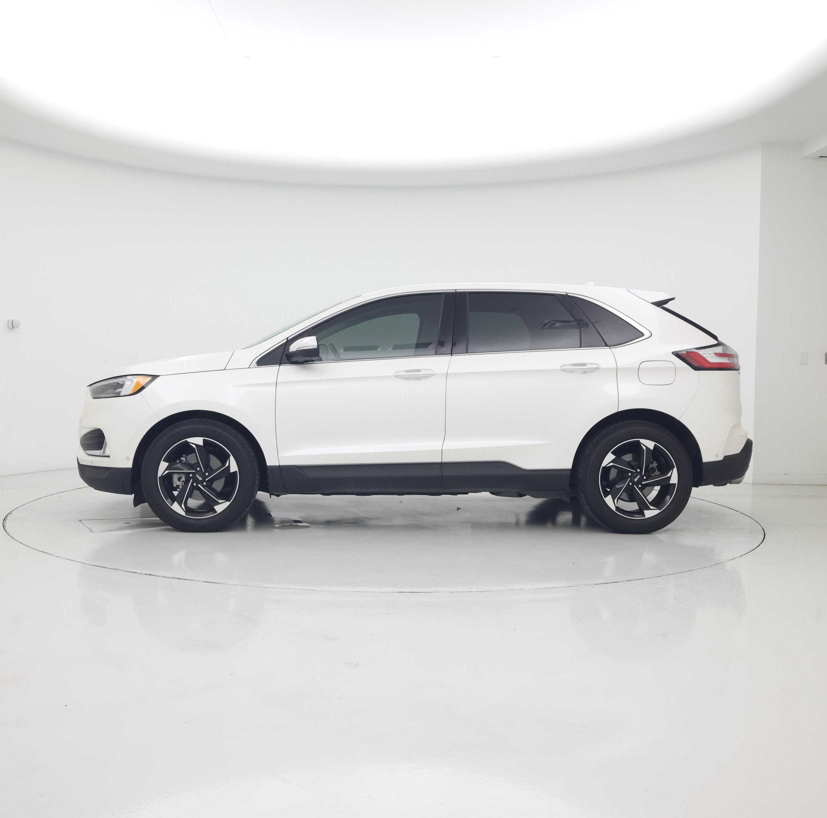 Thumbnail: 2019 Ford Edge - 3