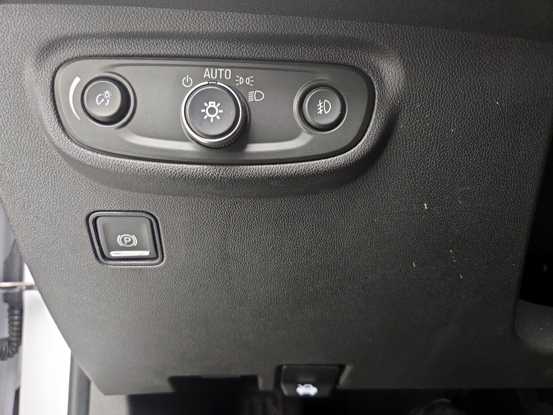 Thumbnail: 2021 GMC Terrain - 13