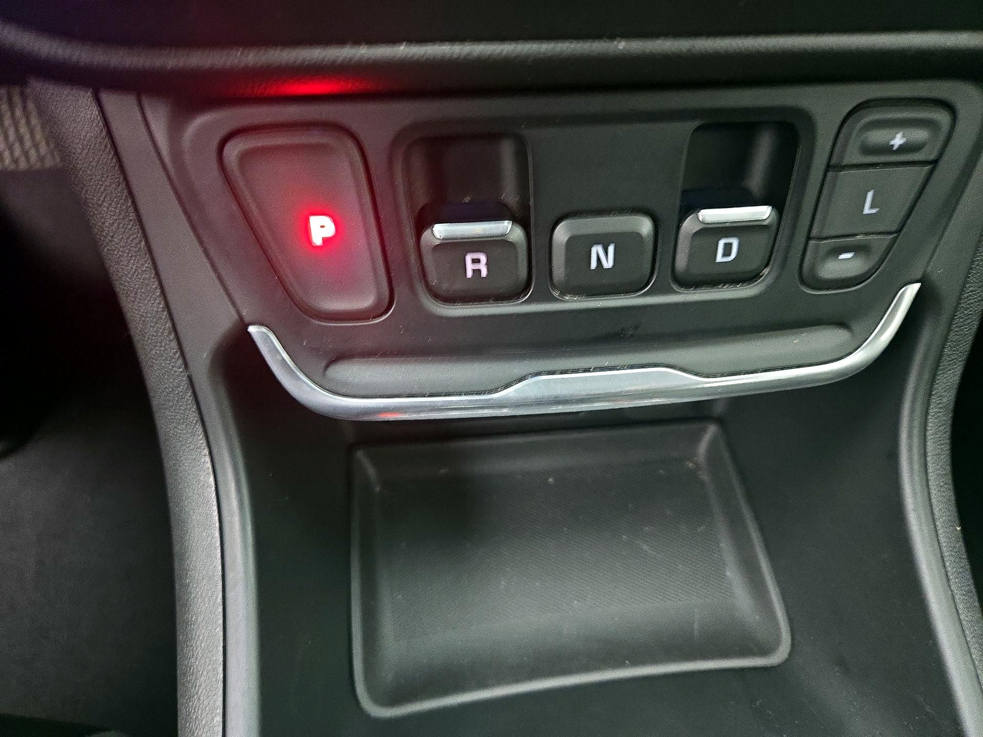 Thumbnail: 2021 GMC Terrain - 17