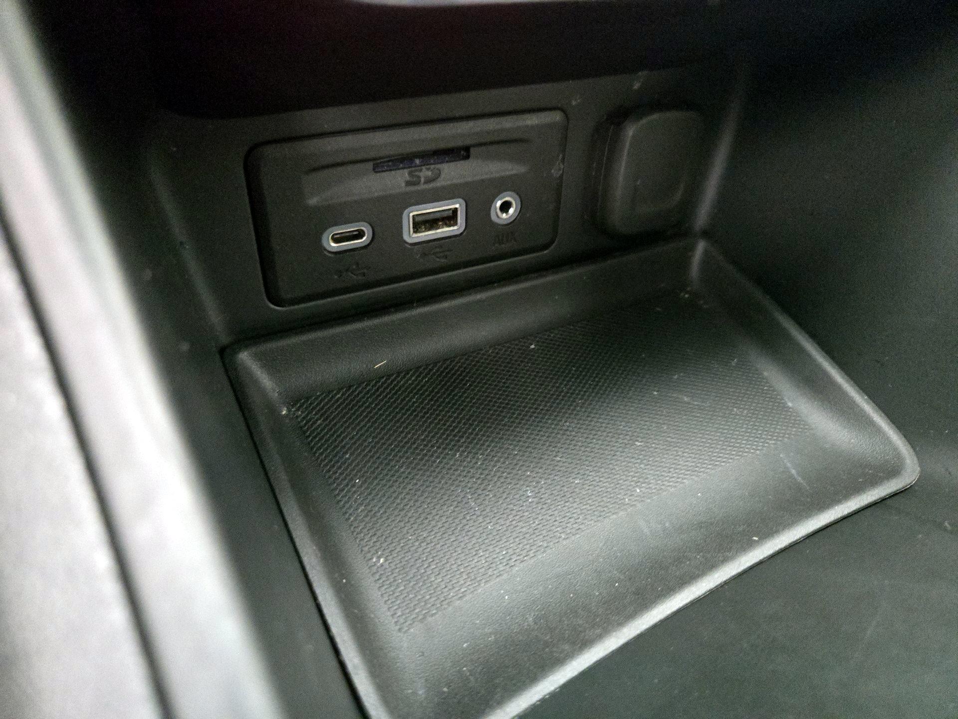 Thumbnail: 2021 GMC Terrain - 18