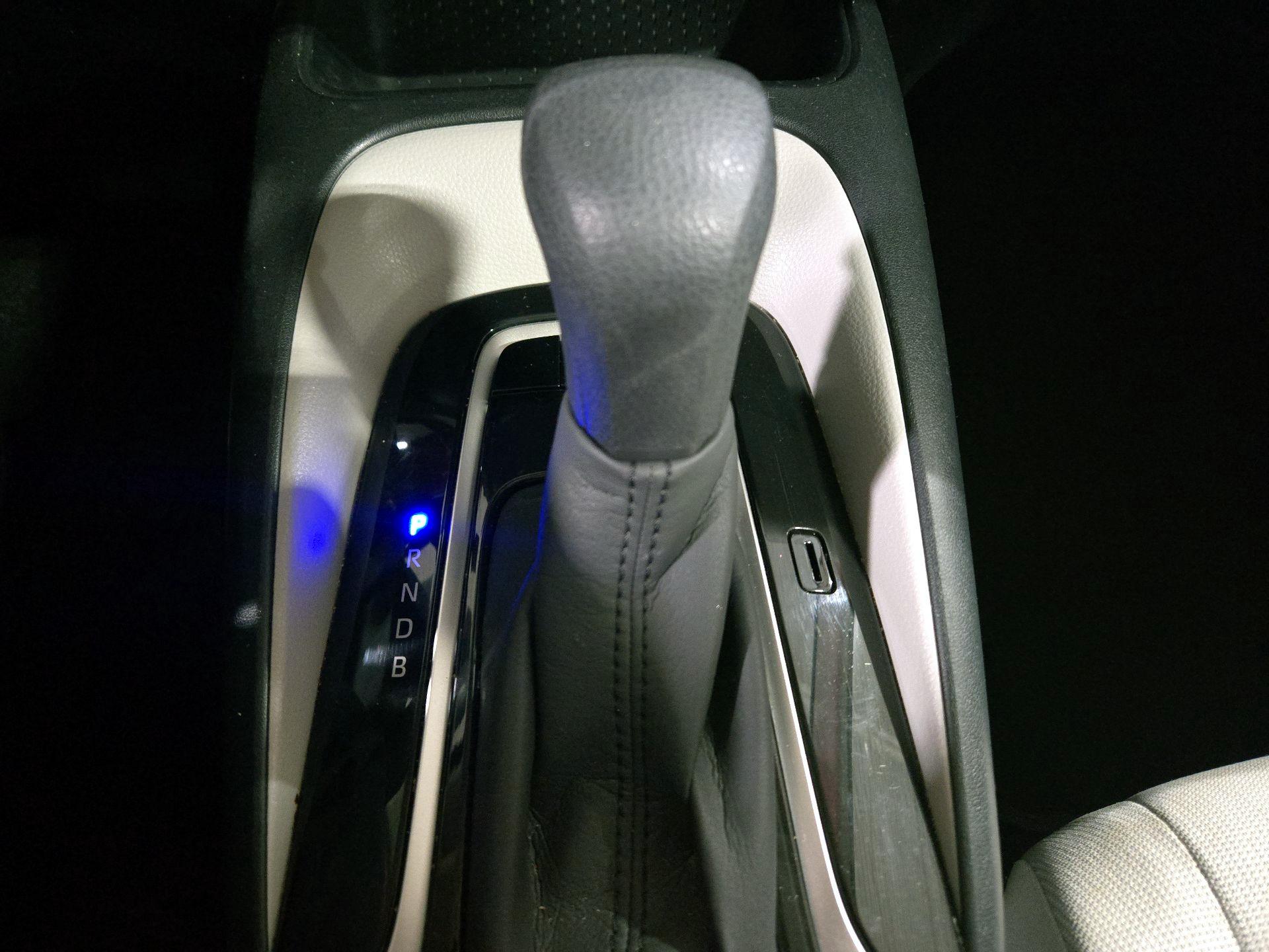 Thumbnail: 2020 Toyota Corolla - 16