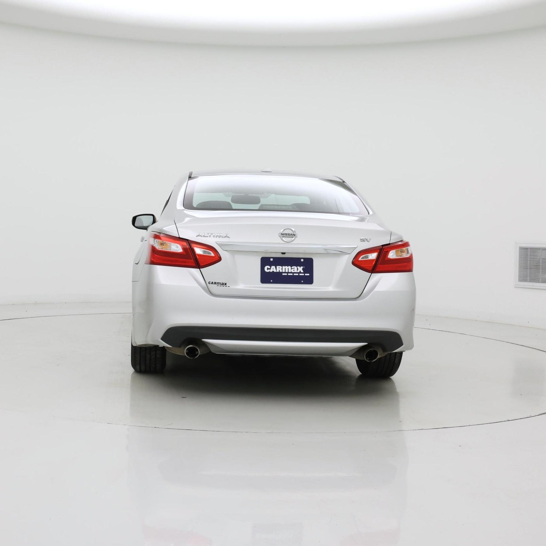Thumbnail: 2016 Nissan Altima - 6