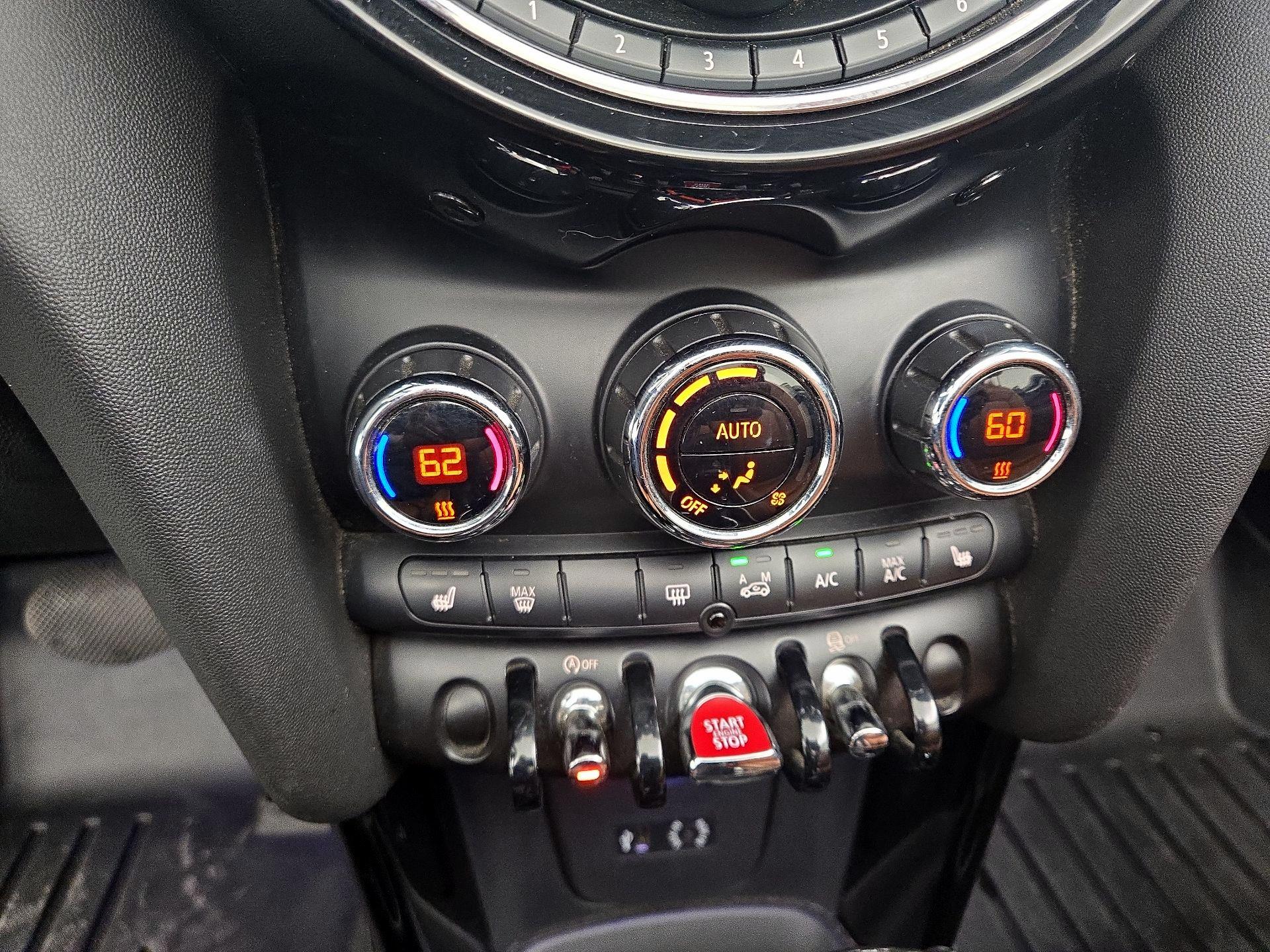 Thumbnail: 2016 MINI Cooper - 16