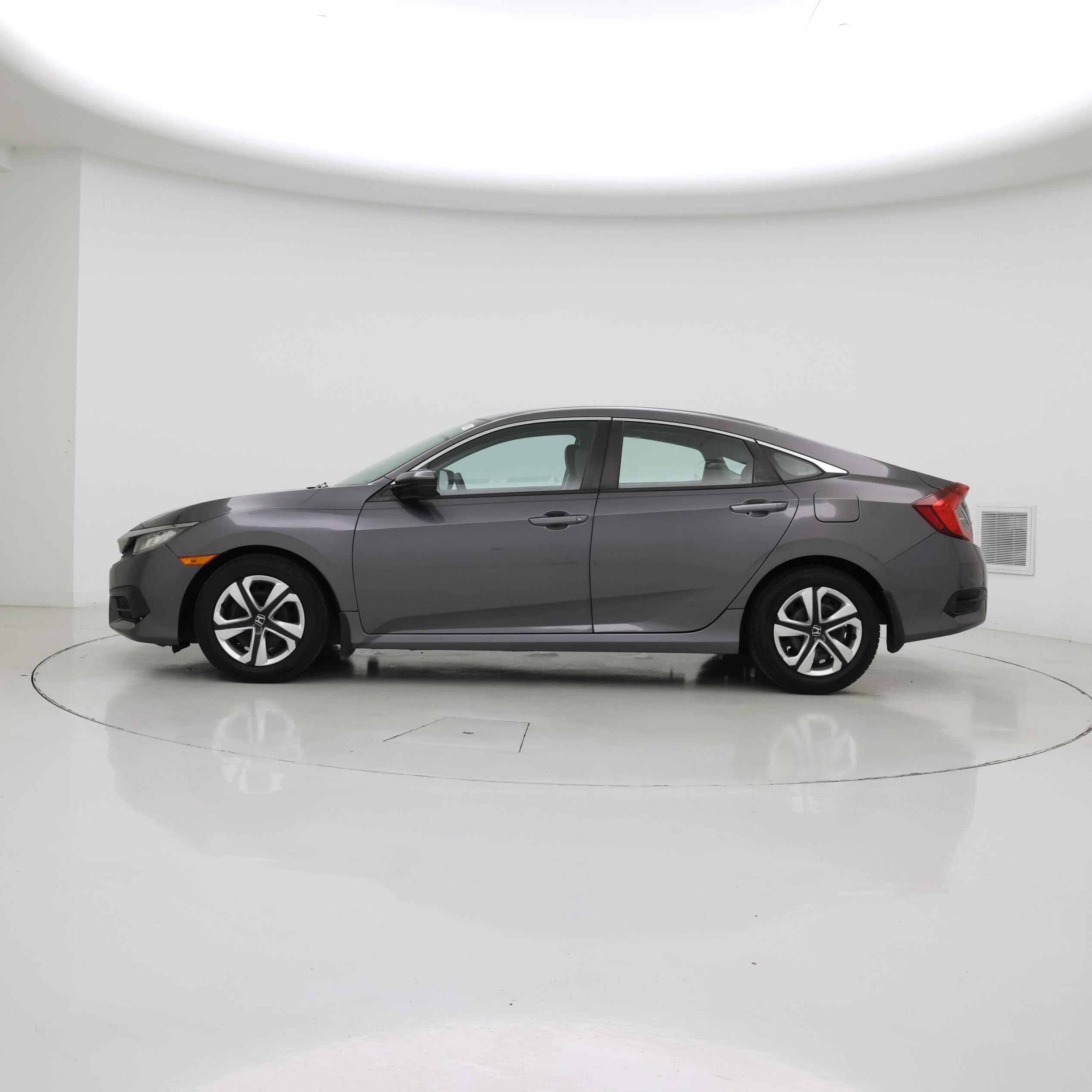 Thumbnail: 2016 Honda Civic - 3