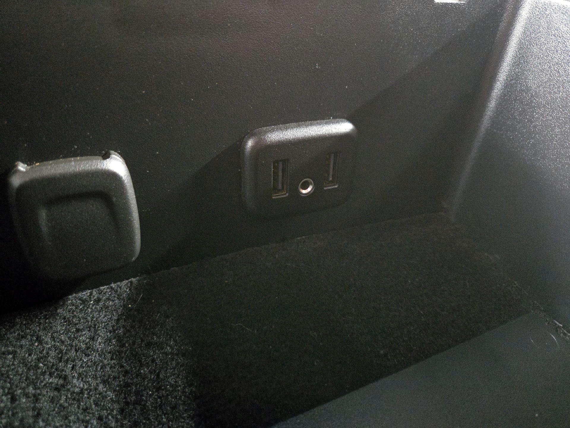 Thumbnail: 2019 Chevrolet Silverado 1500 - 18