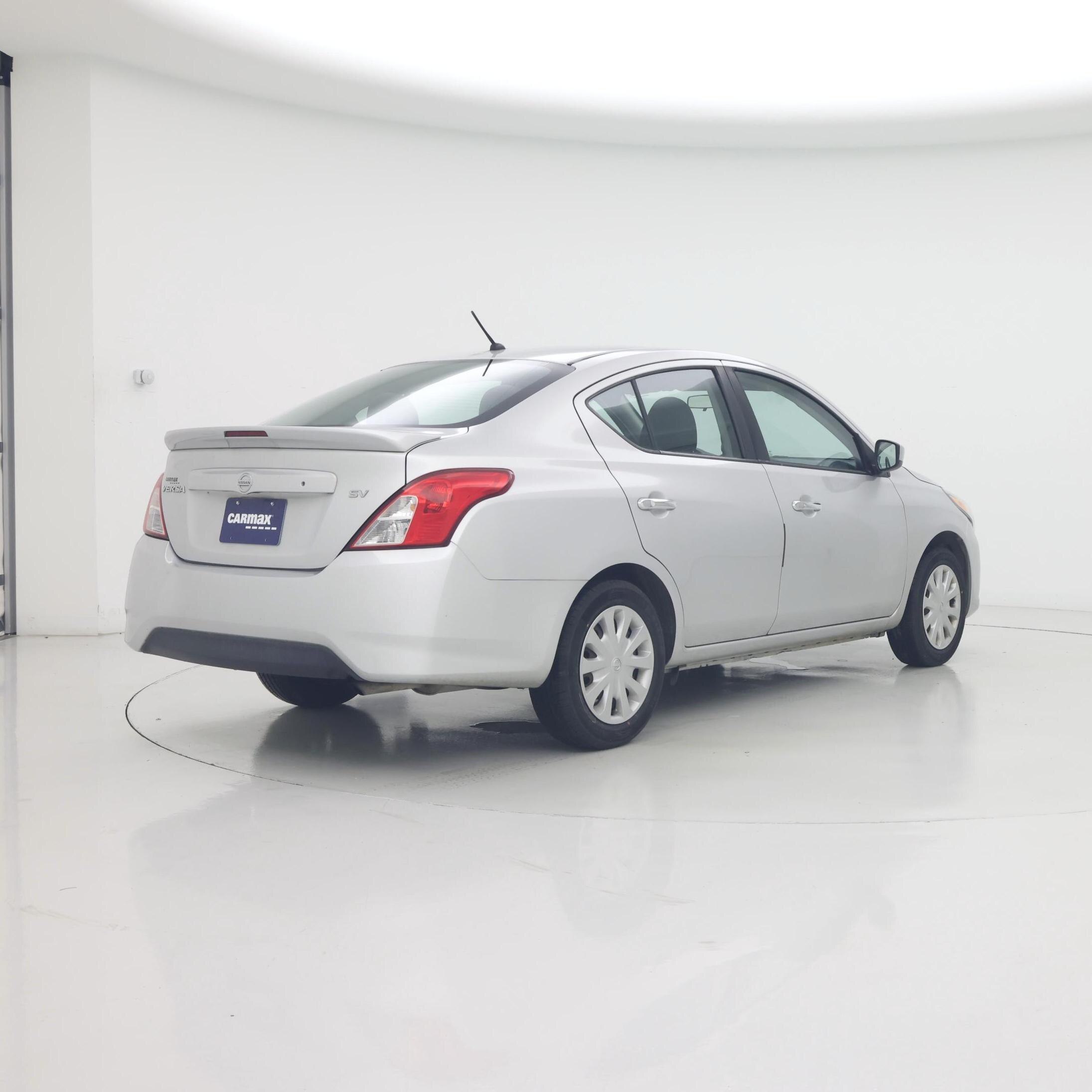 Thumbnail: 2017 Nissan Versa - 8