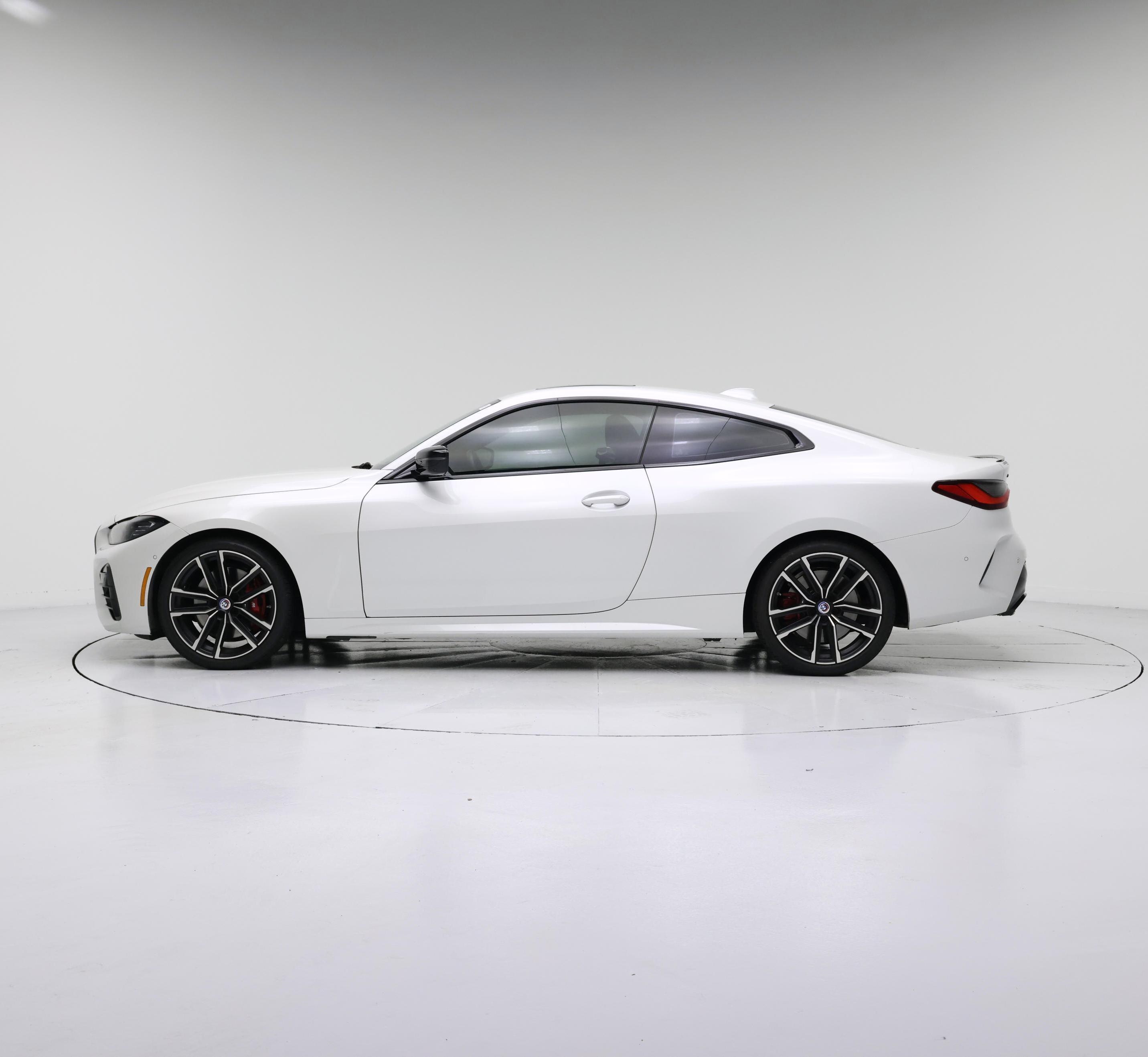 Thumbnail: 2023 BMW 4 Series - 3