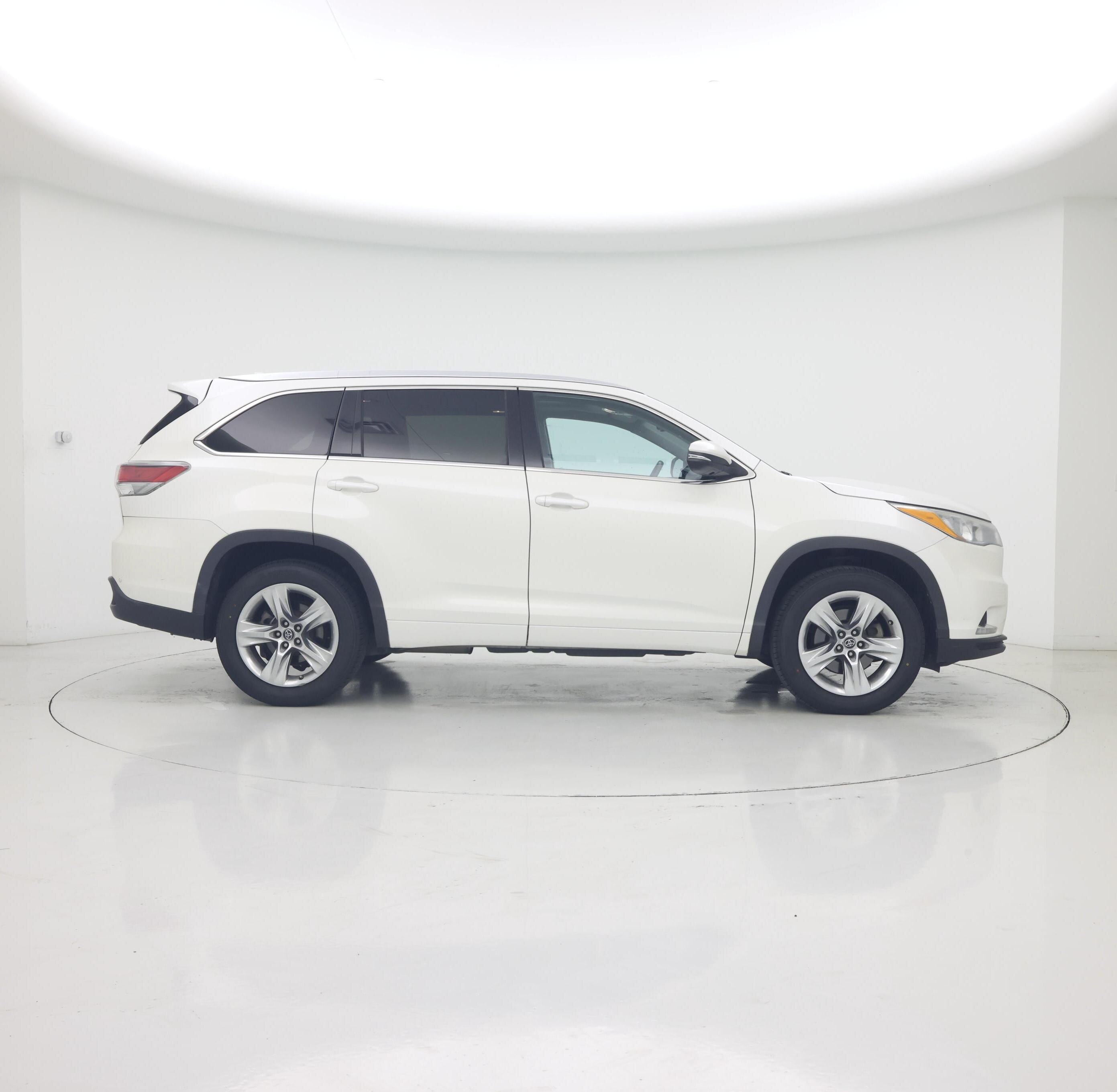 Thumbnail: 2016 Toyota Highlander - 7