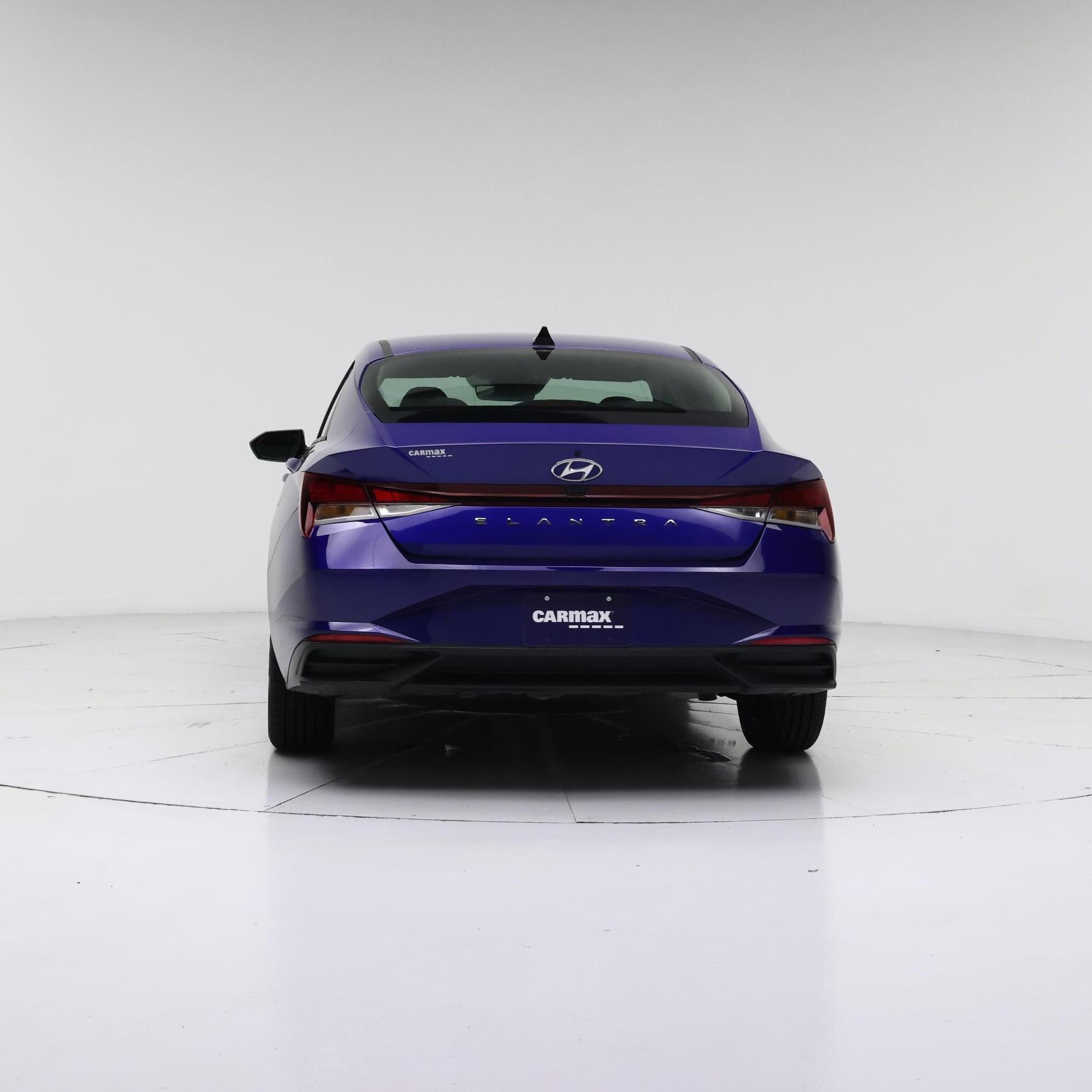 Thumbnail: 2023 Hyundai Elantra - 6