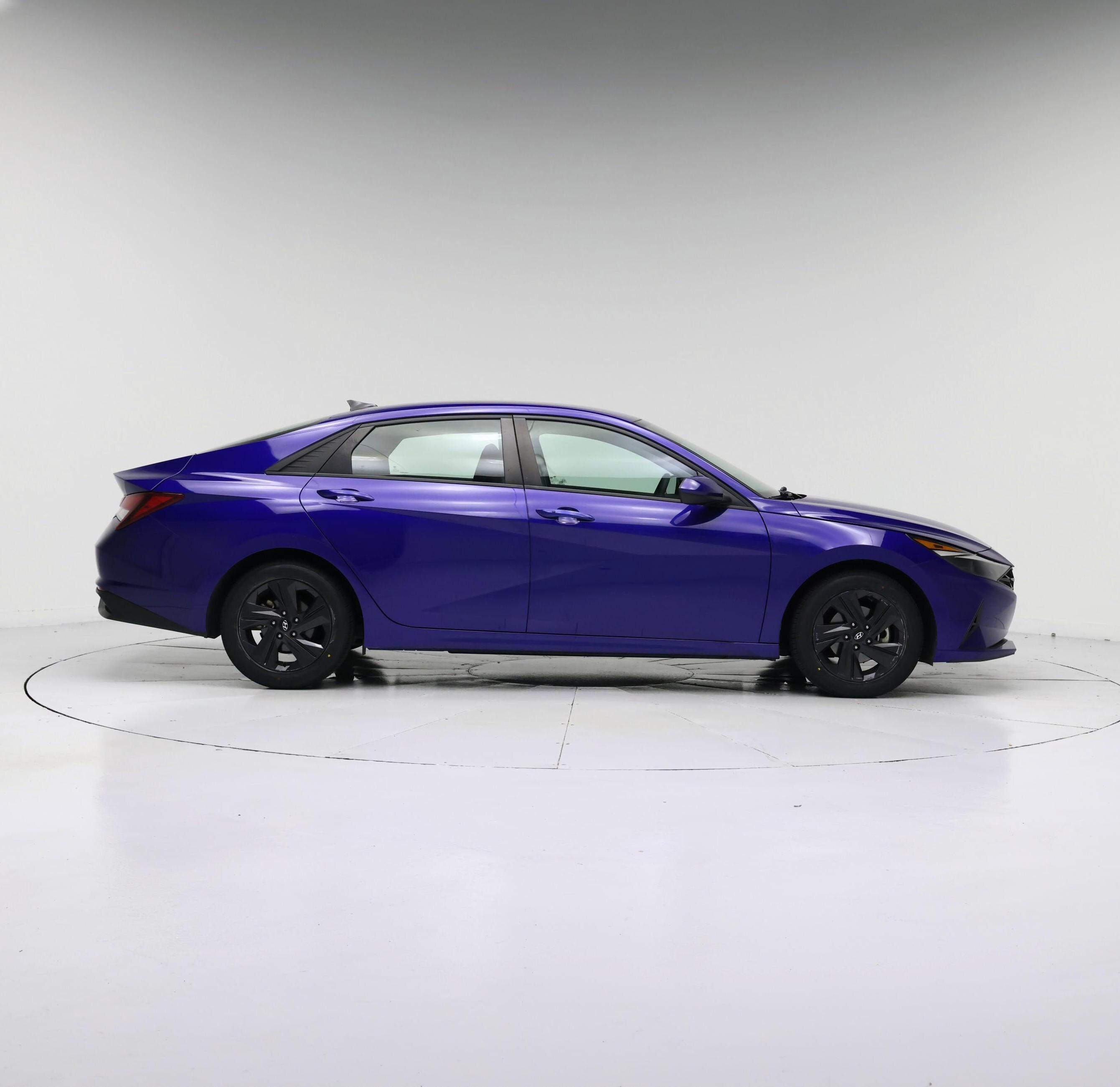 Thumbnail: 2023 Hyundai Elantra - 7