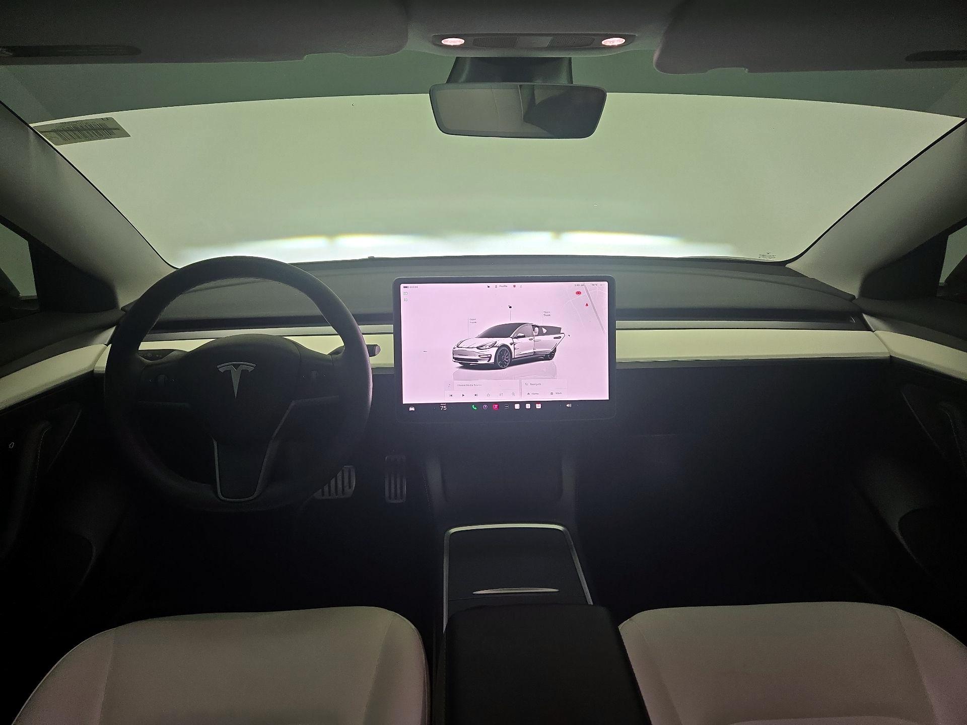 Thumbnail: 2022 Tesla Model 3 - 9
