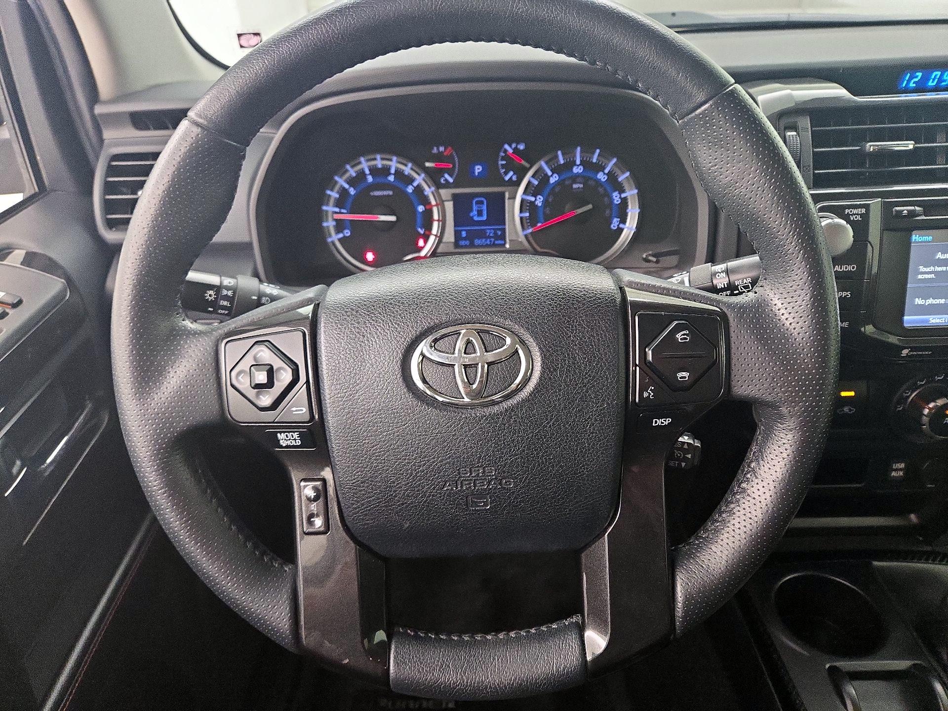 Thumbnail: 2017 Toyota 4Runner - 10