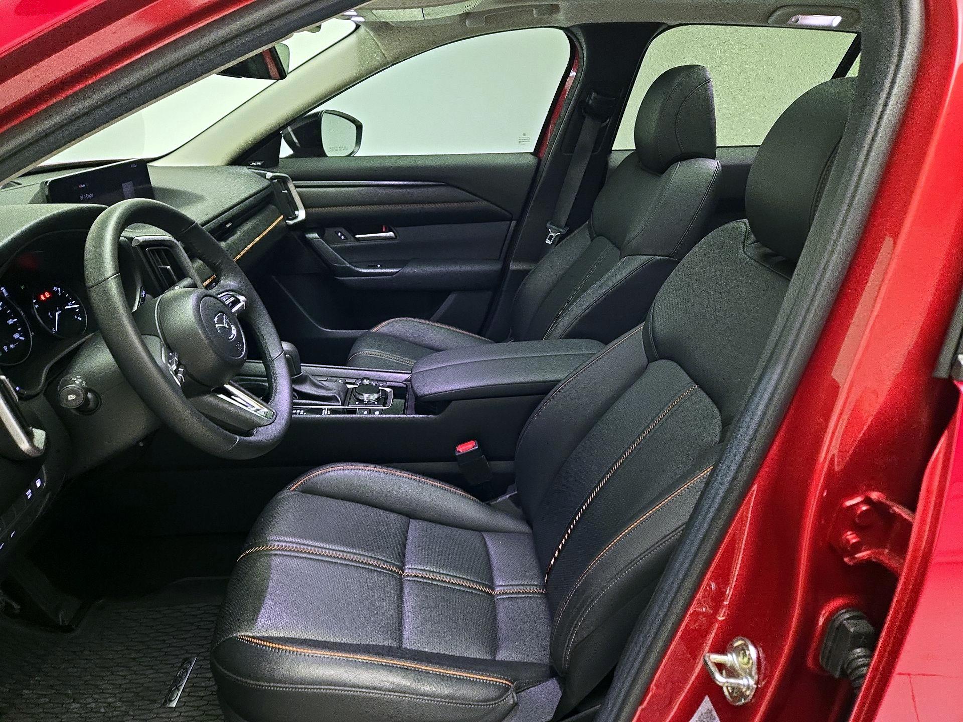Thumbnail: 2025 Mazda CX-50 - 11