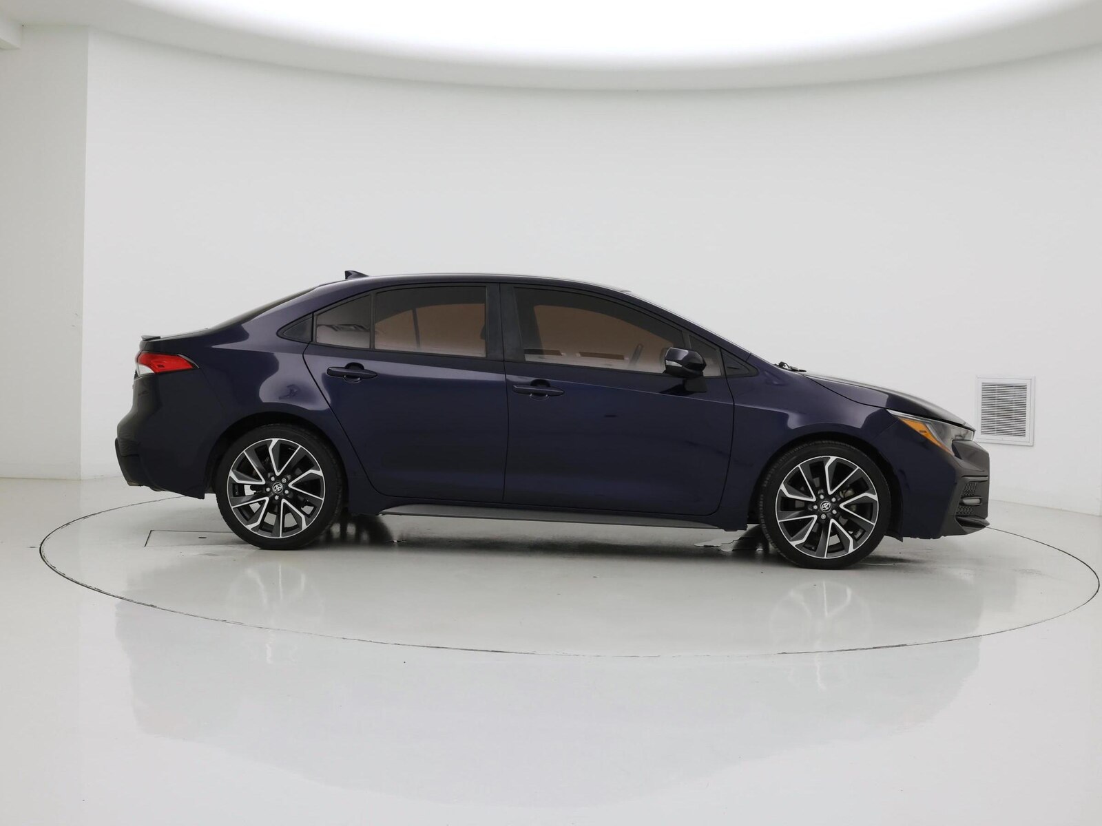 2021 Toyota Corolla SE - Photo 8