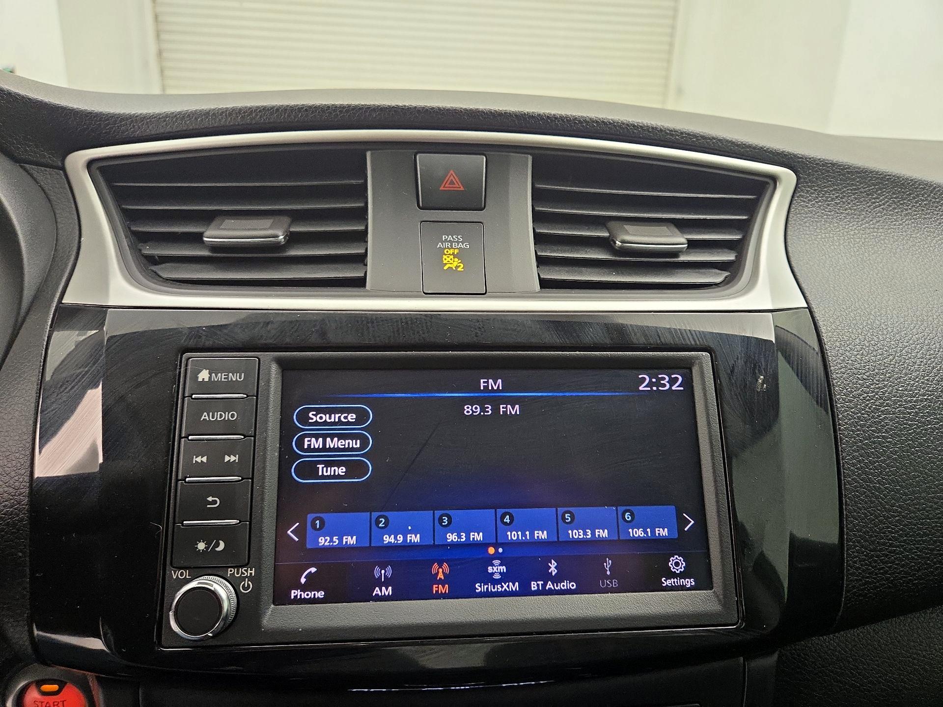 Thumbnail: 2019 Nissan Sentra - 15