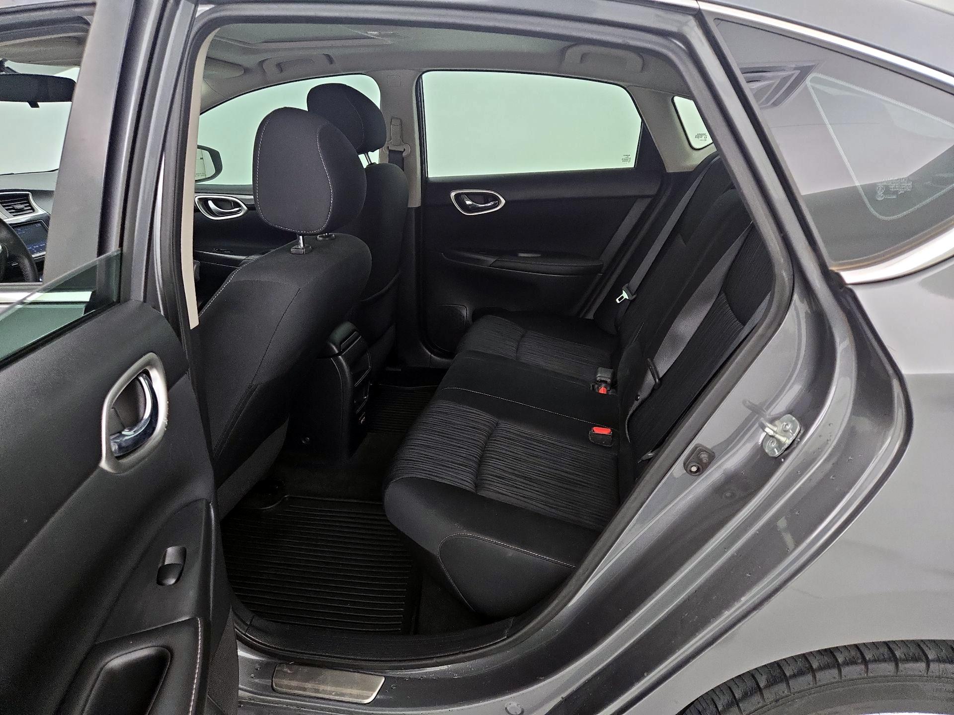 Thumbnail: 2019 Nissan Sentra - 20