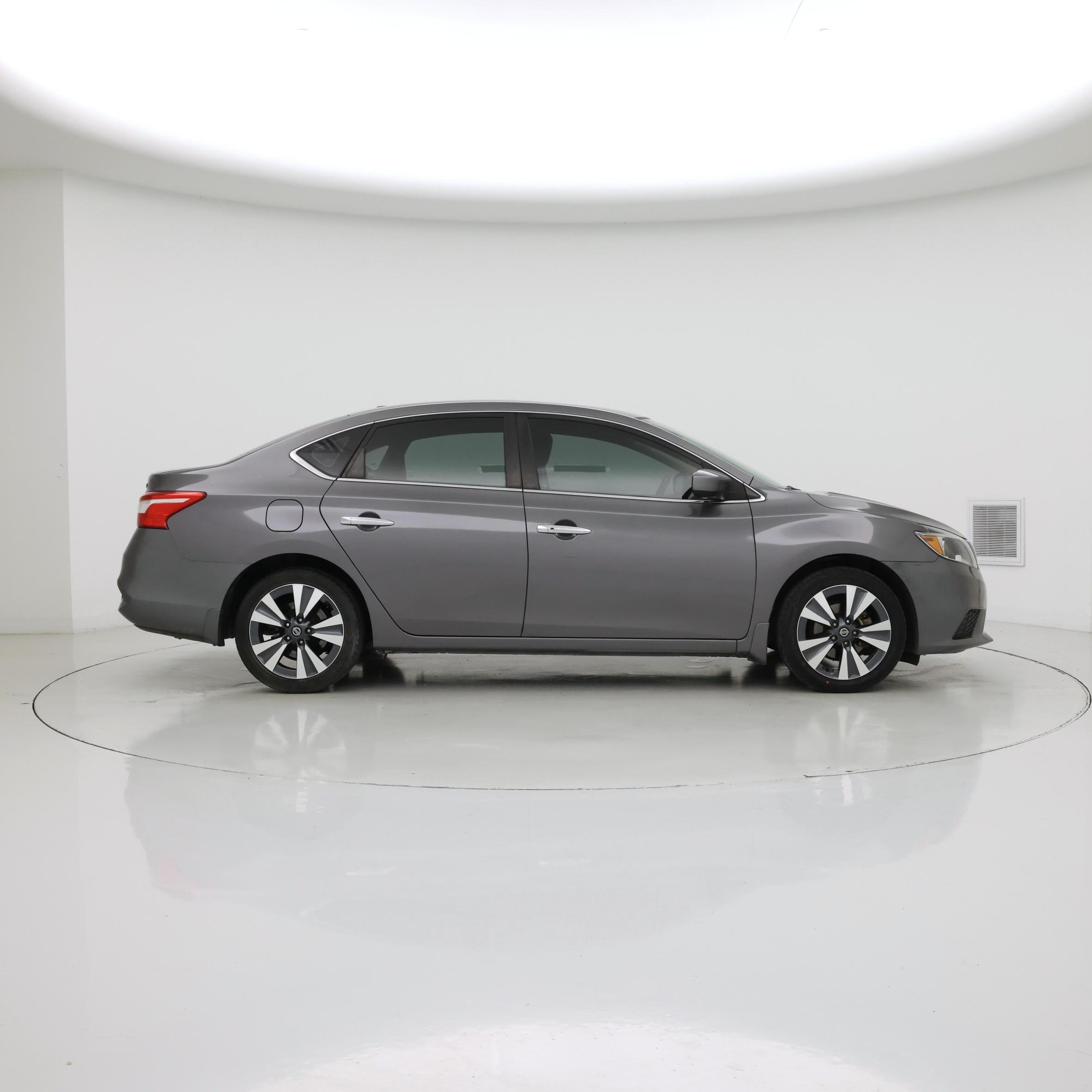 Thumbnail: 2019 Nissan Sentra - 7