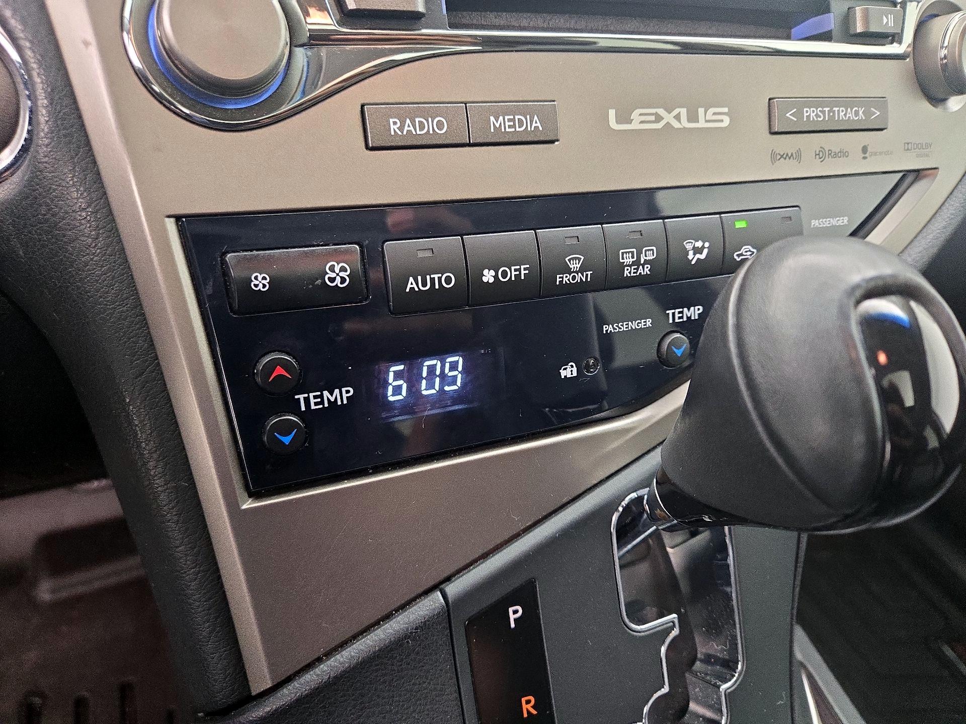 Thumbnail: 2015 Lexus RX - 17