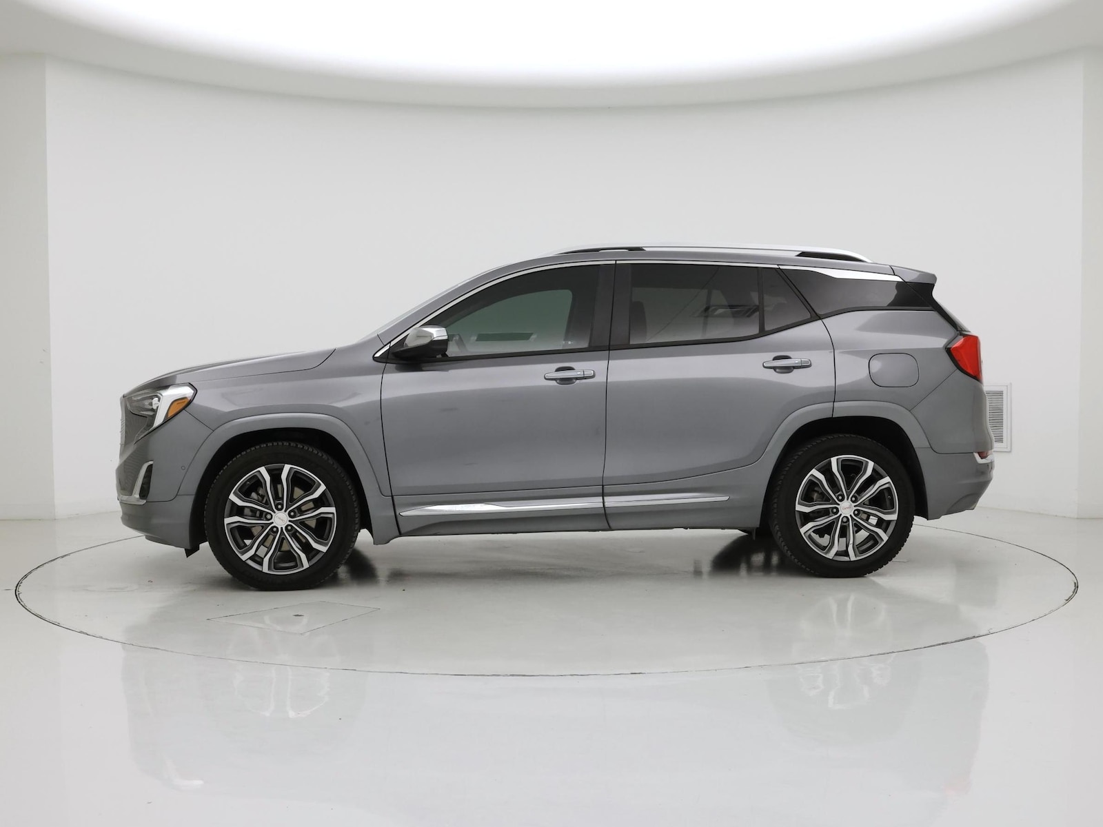 2018 GMC Terrain Denali - Photo 4