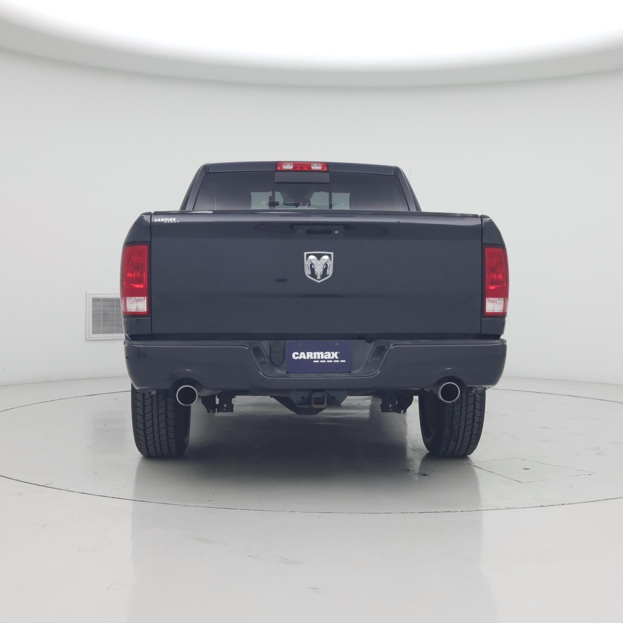 Thumbnail: 2019 RAM 1500 Classic - 6