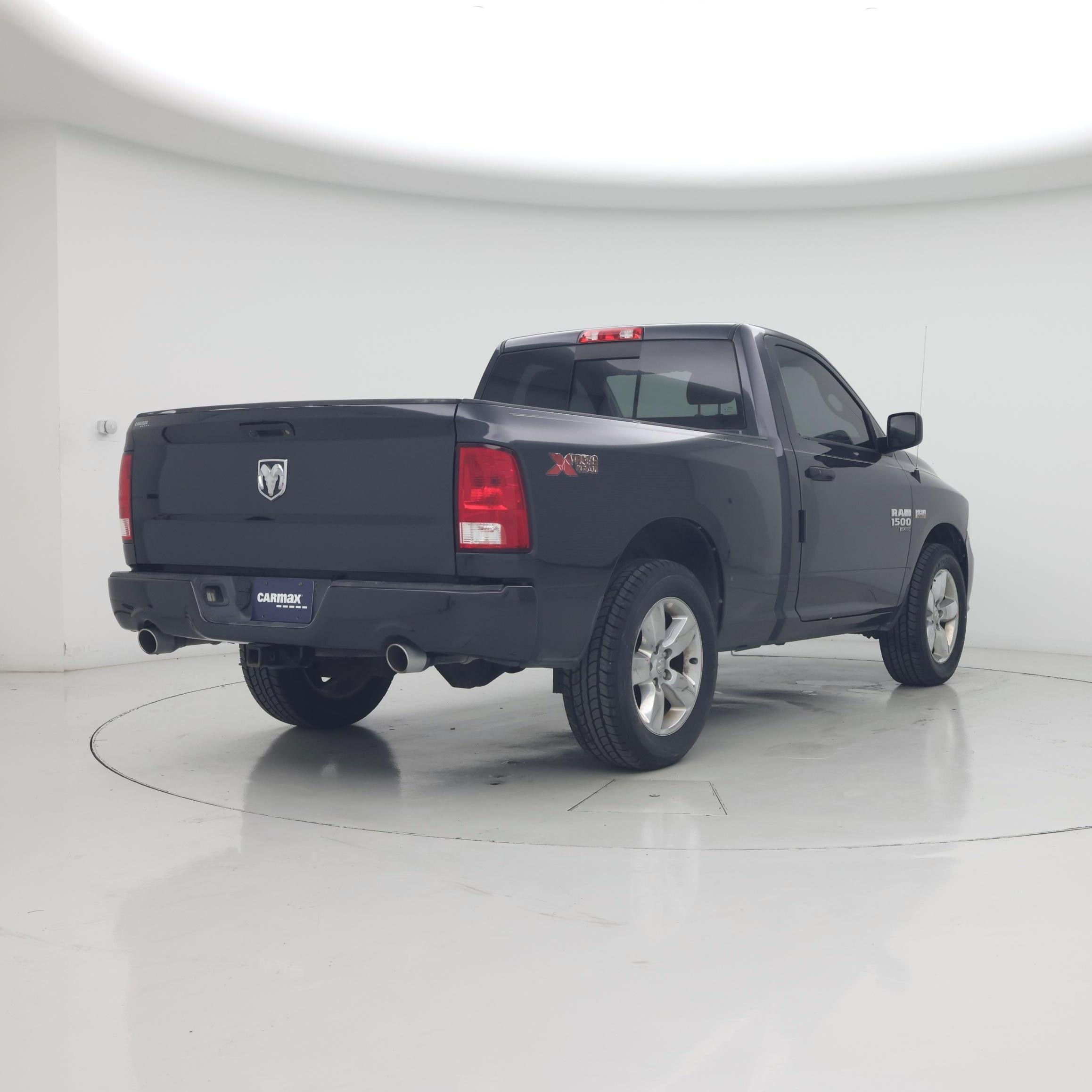 Thumbnail: 2019 RAM 1500 Classic - 8