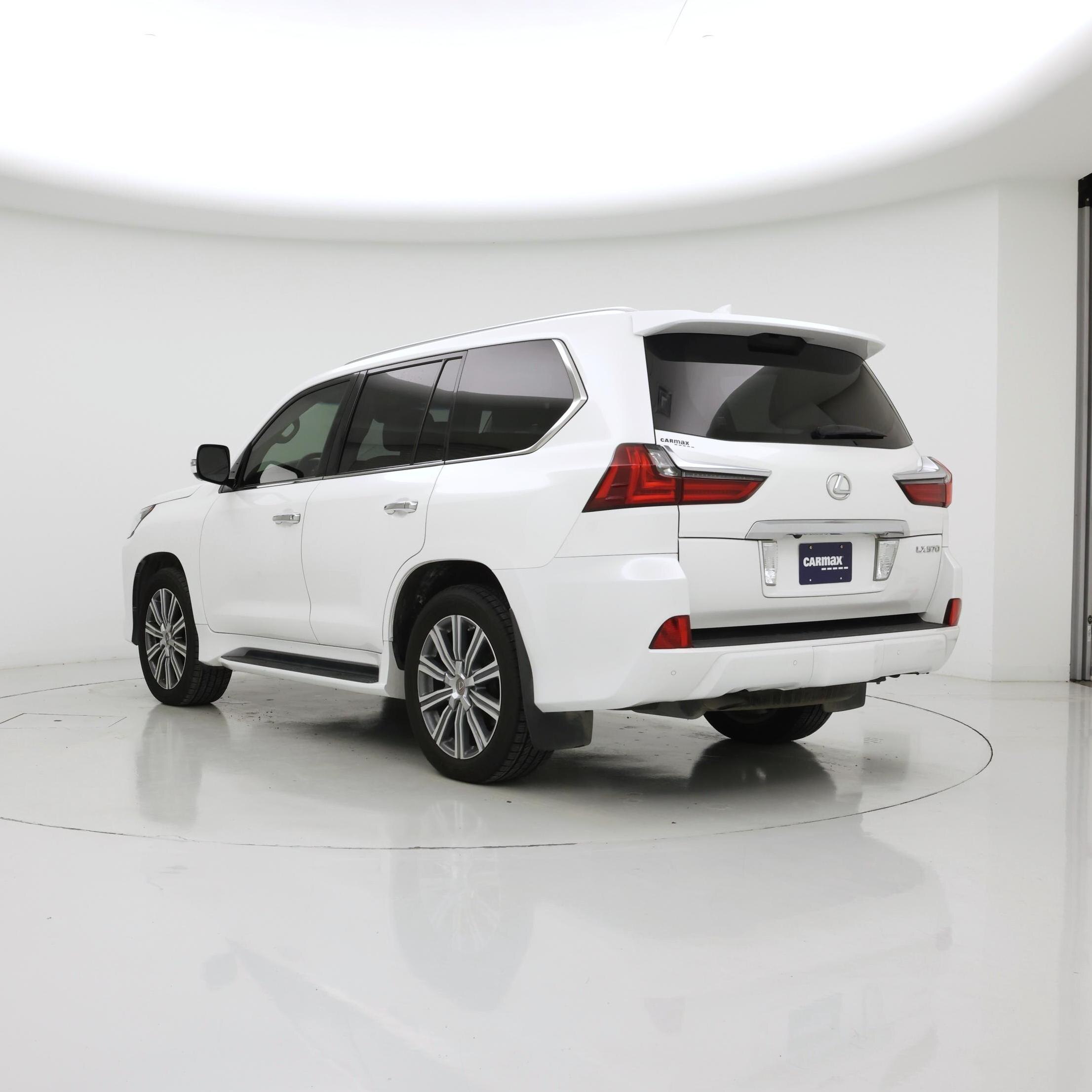 Thumbnail: 2017 Lexus LX - 2