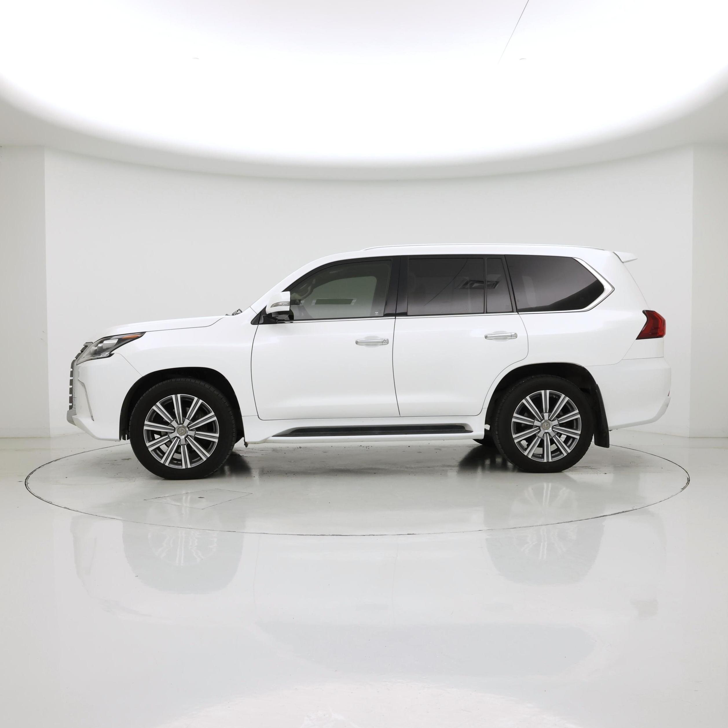 Thumbnail: 2017 Lexus LX - 3