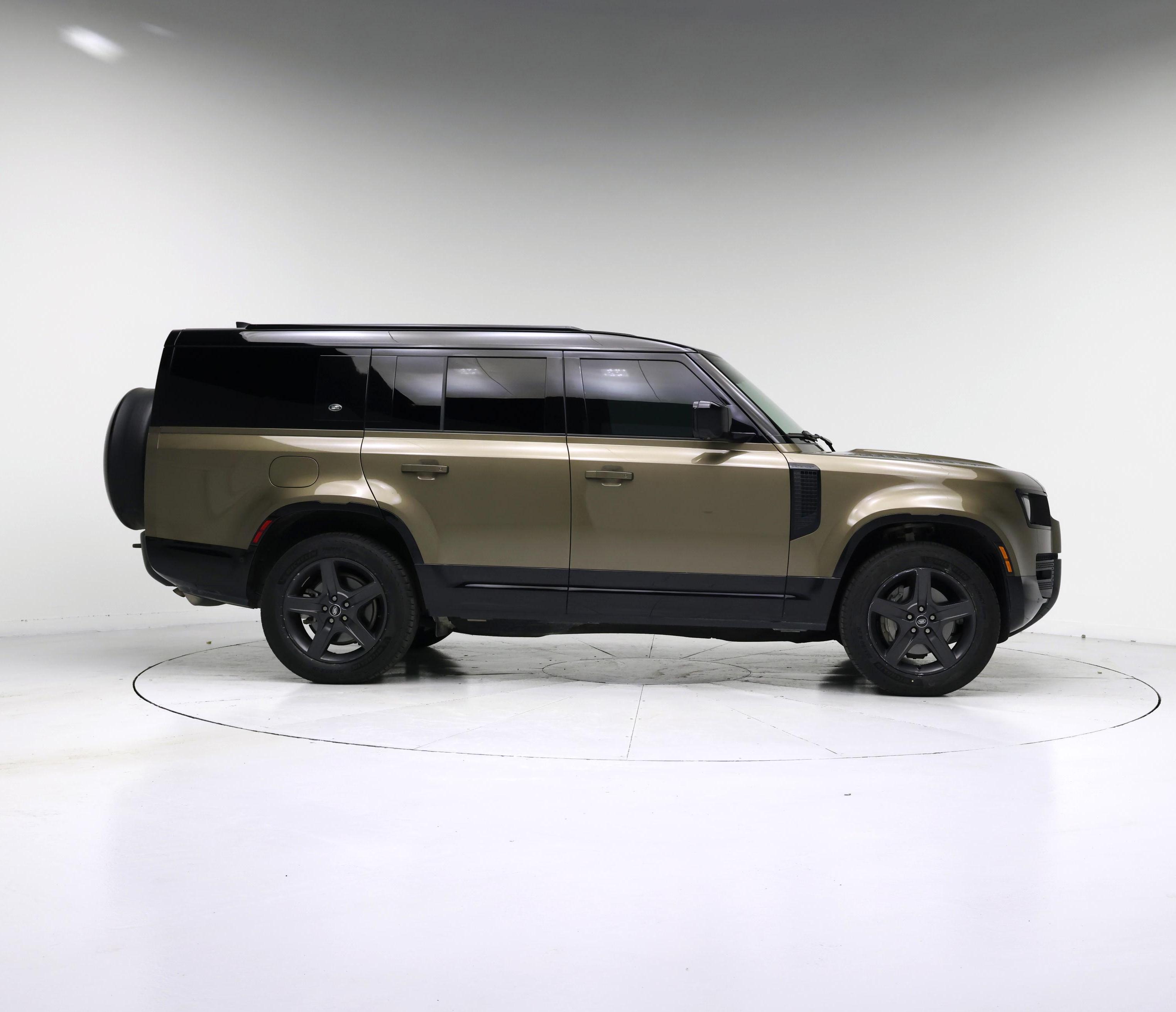 Thumbnail: 2024 Land Rover Defender - 7