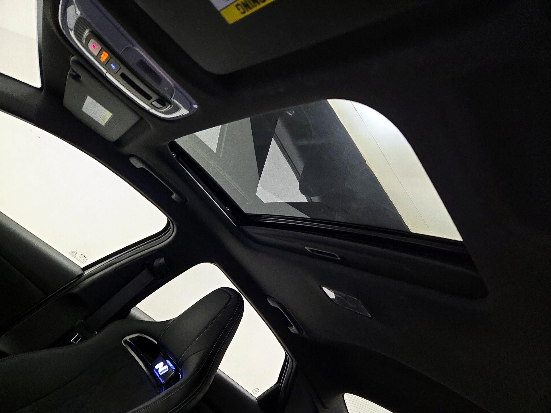 Thumbnail: 2025 Hyundai Elantra - 20