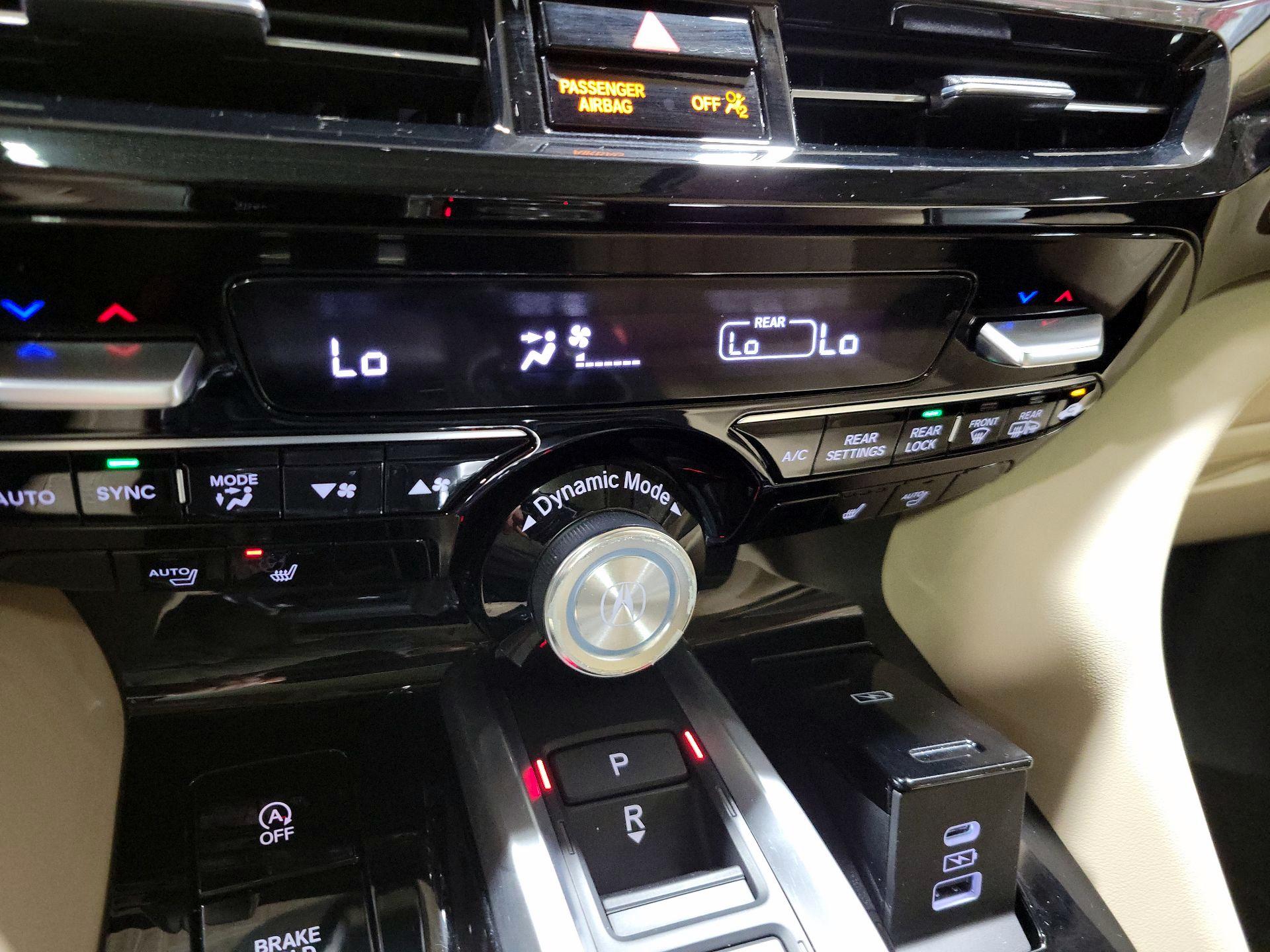 Thumbnail: 2024 Acura MDX - 17