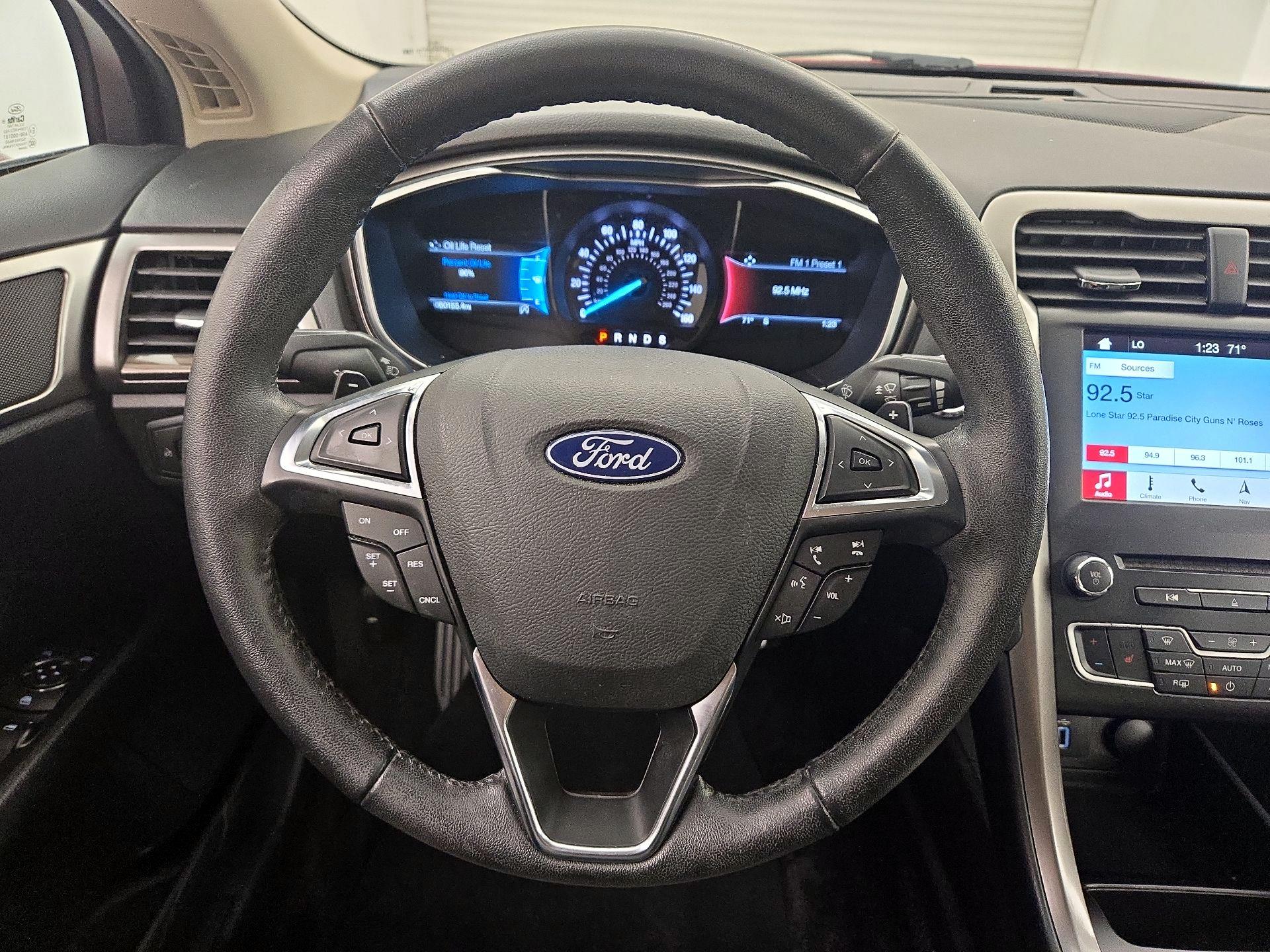 Thumbnail: 2018 Ford Fusion - 10